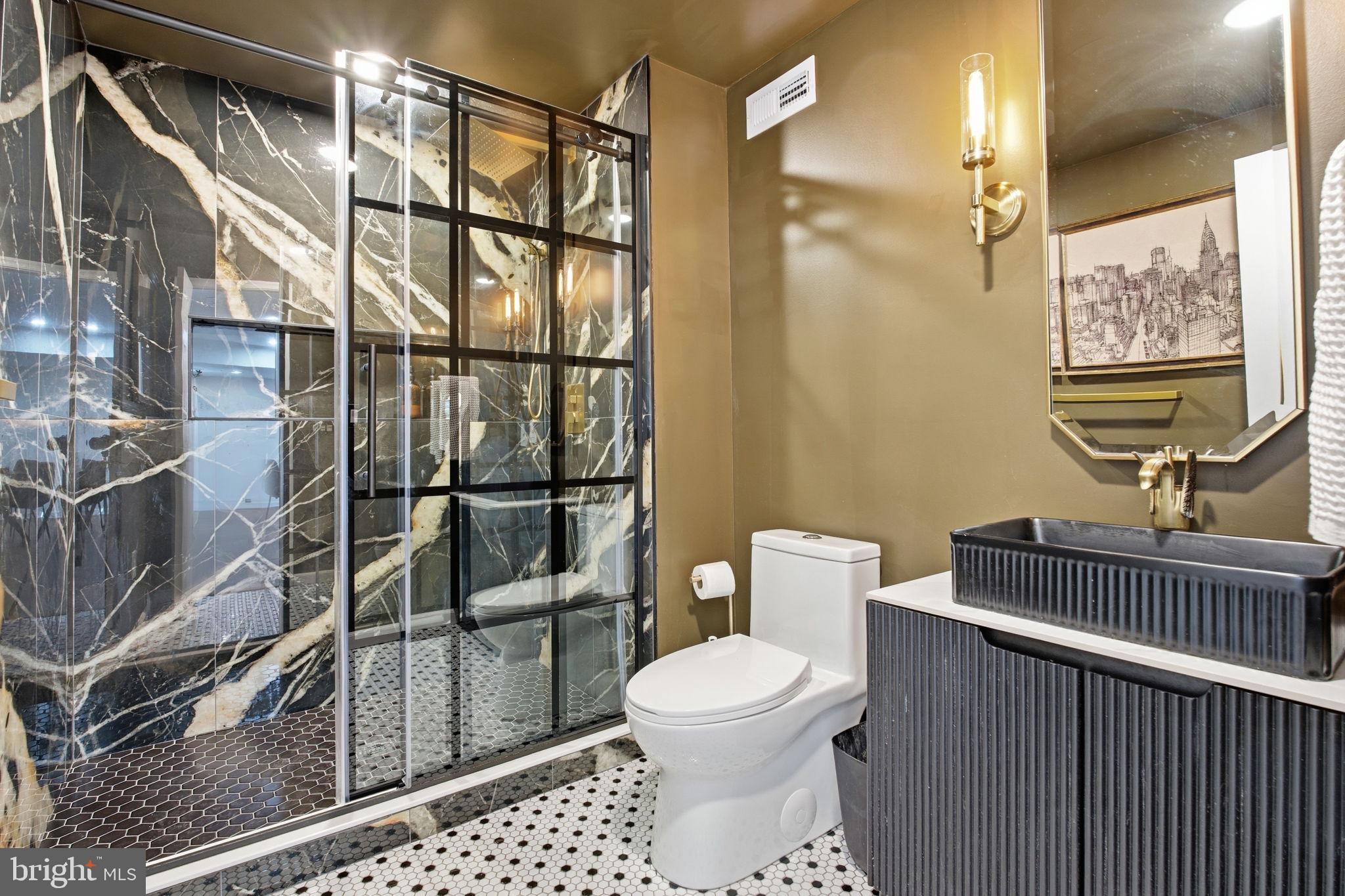 STONEGATE - Residential