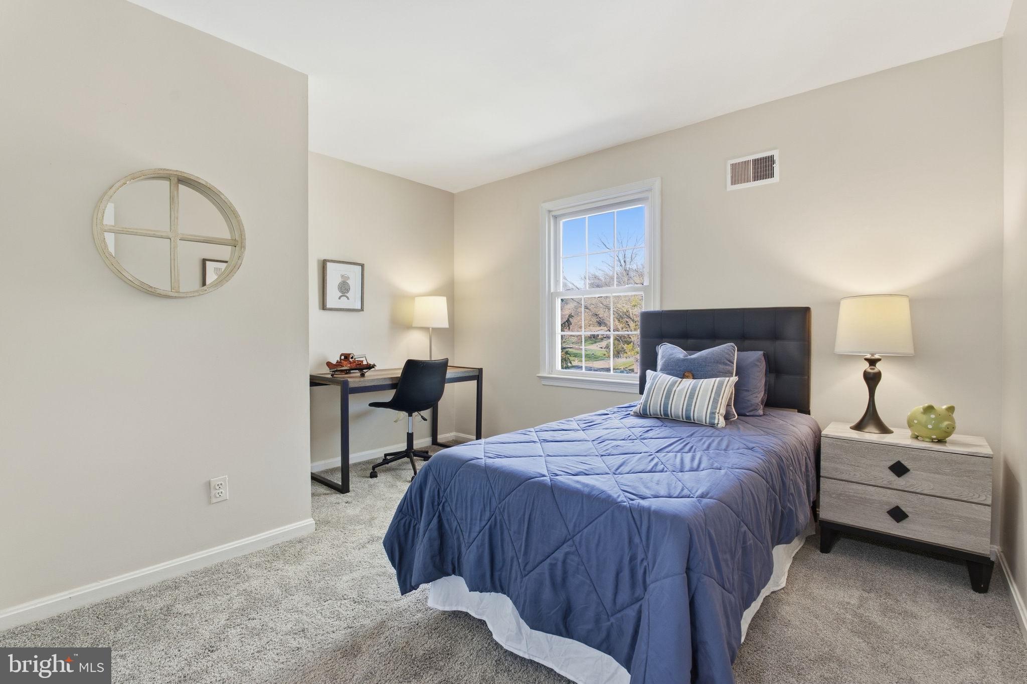 STONEGATE - Residential