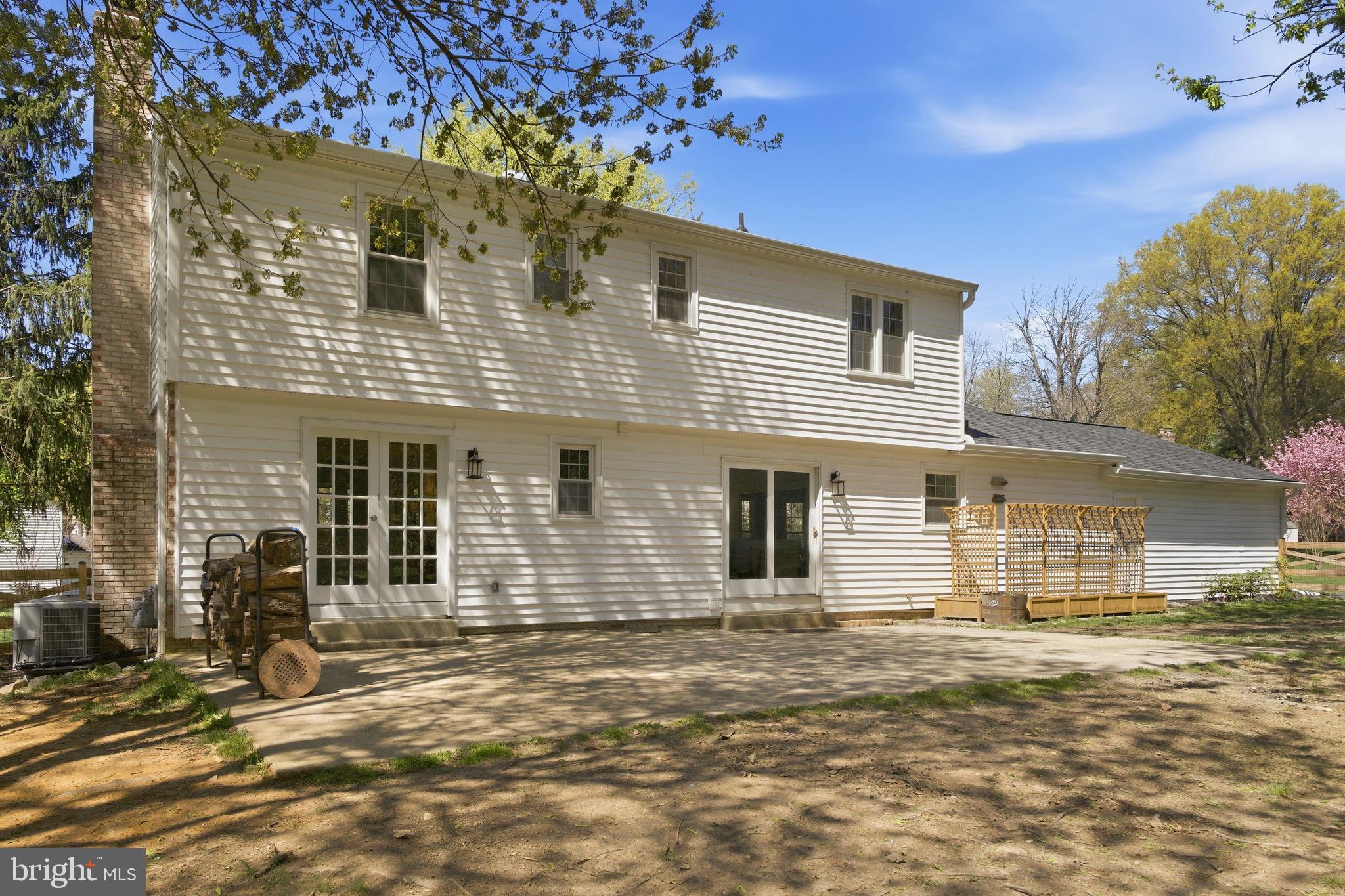 STONEGATE - Residential