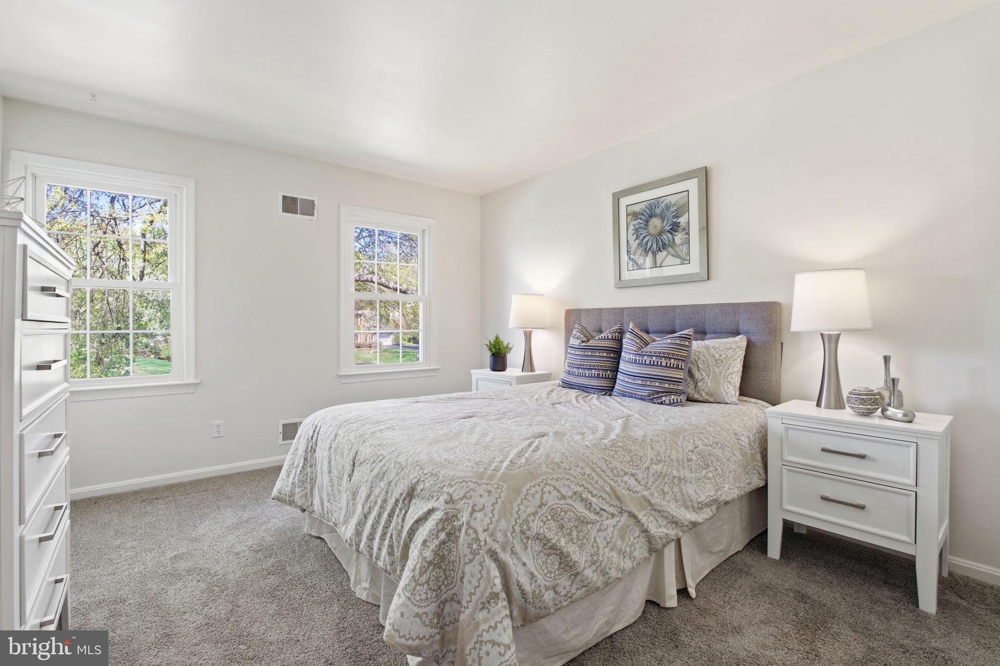 STONEGATE - Residential
