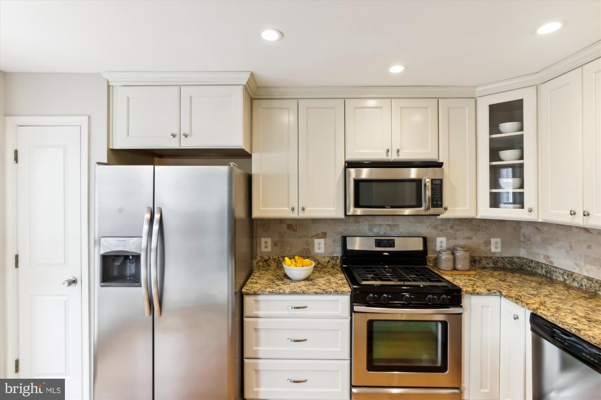 STONEGATE - Residential