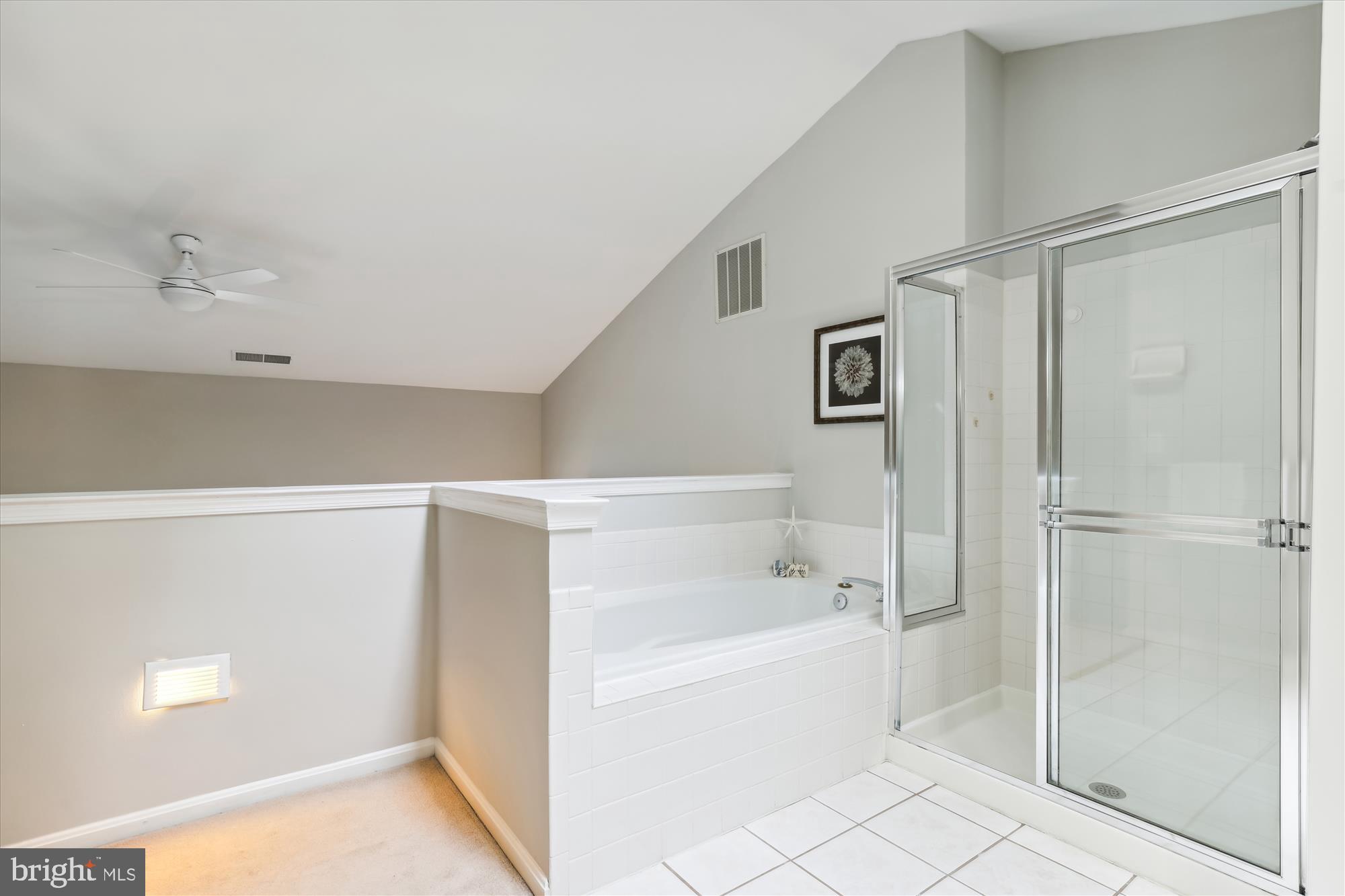 STONEGATE - Residential