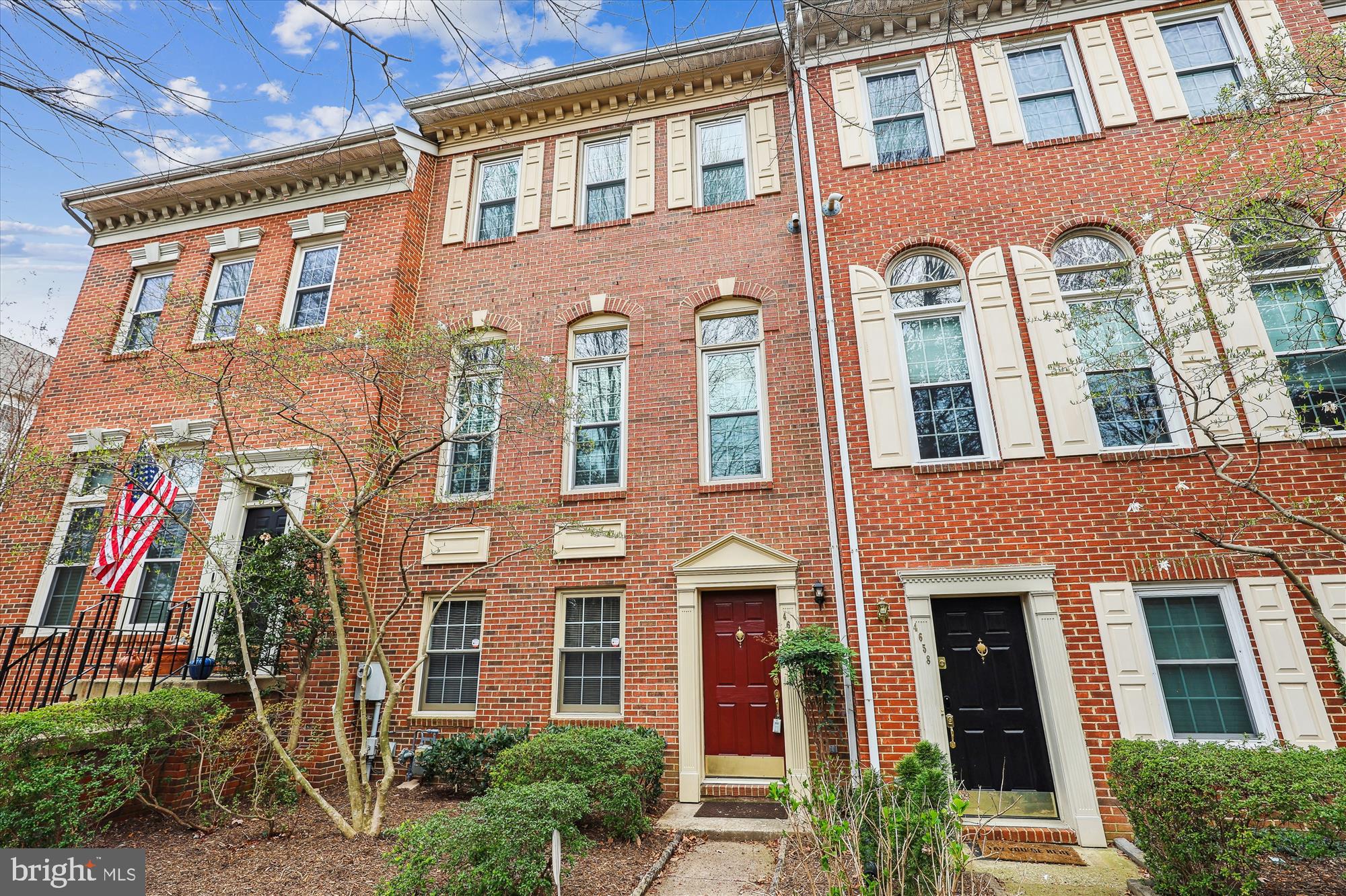 STONEGATE - Residential