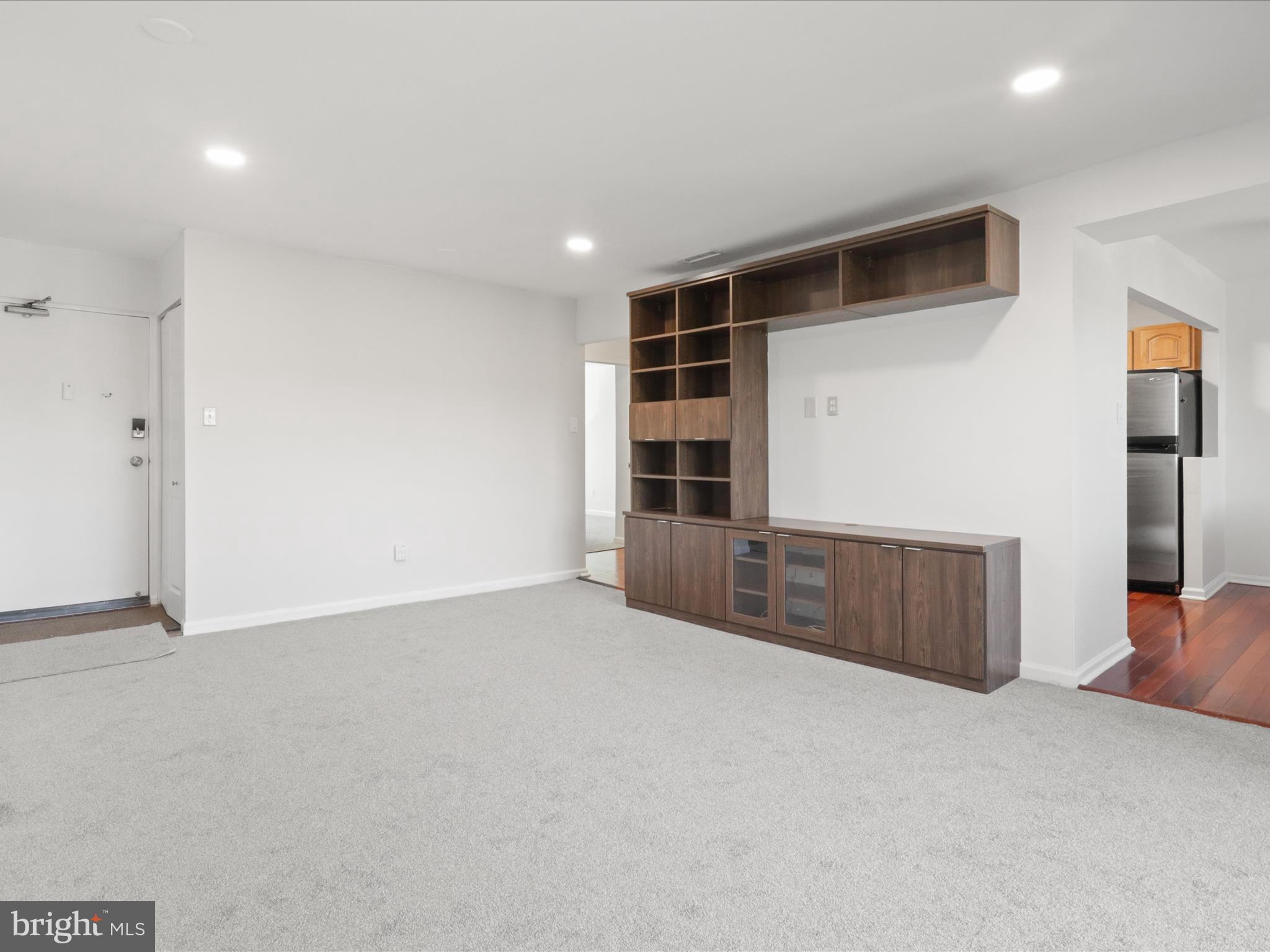 ALEXANDRIA - Residential Lease