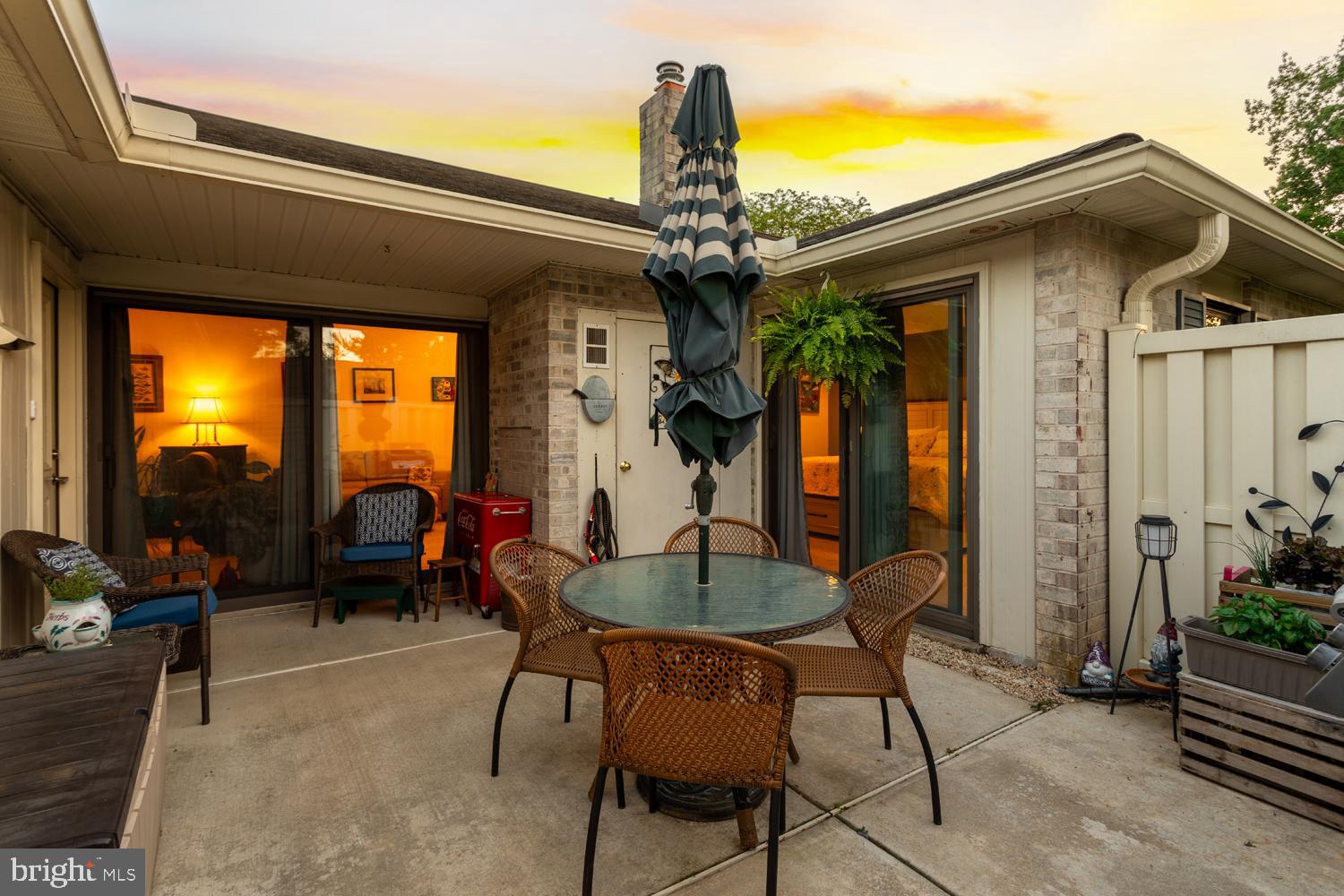 43 VALLEYBROOK DRIVE