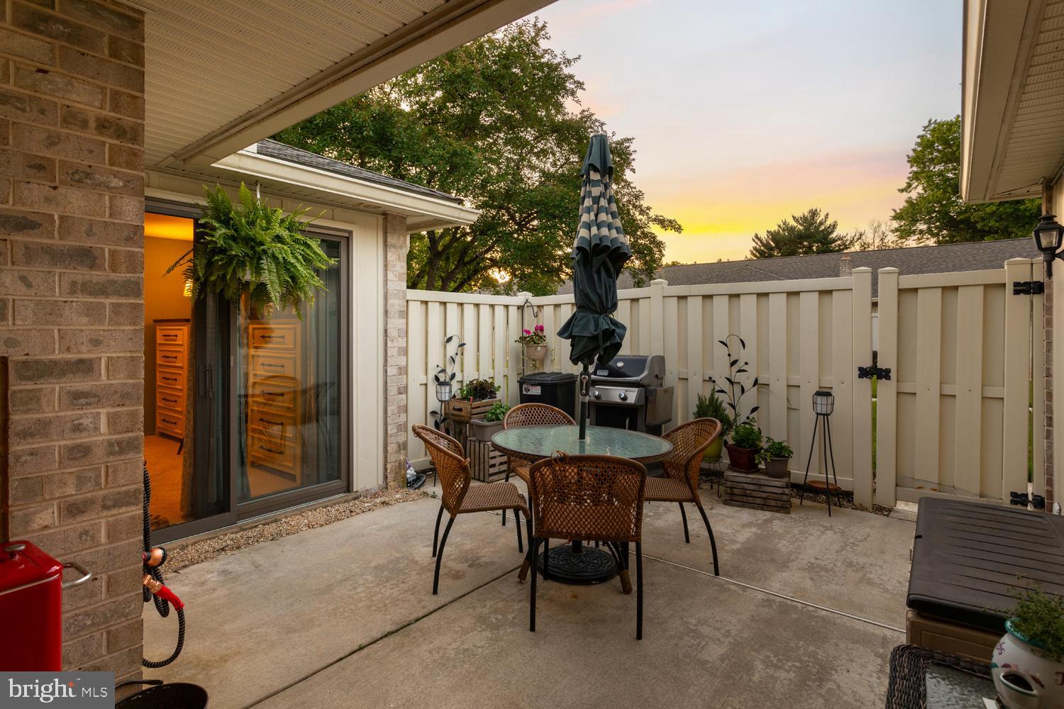 43 VALLEYBROOK DRIVE