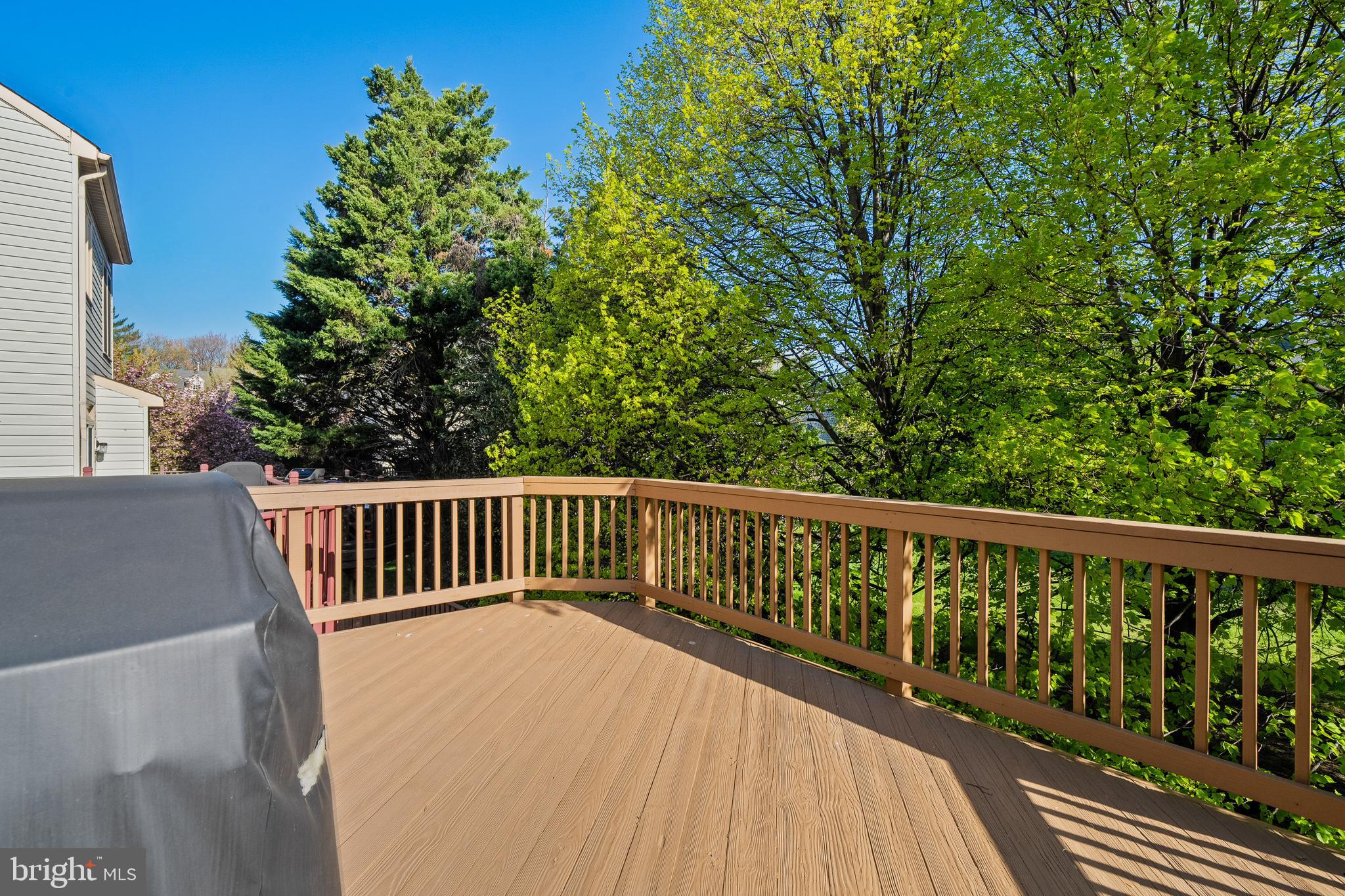 TRAVILAH CREST - Residential