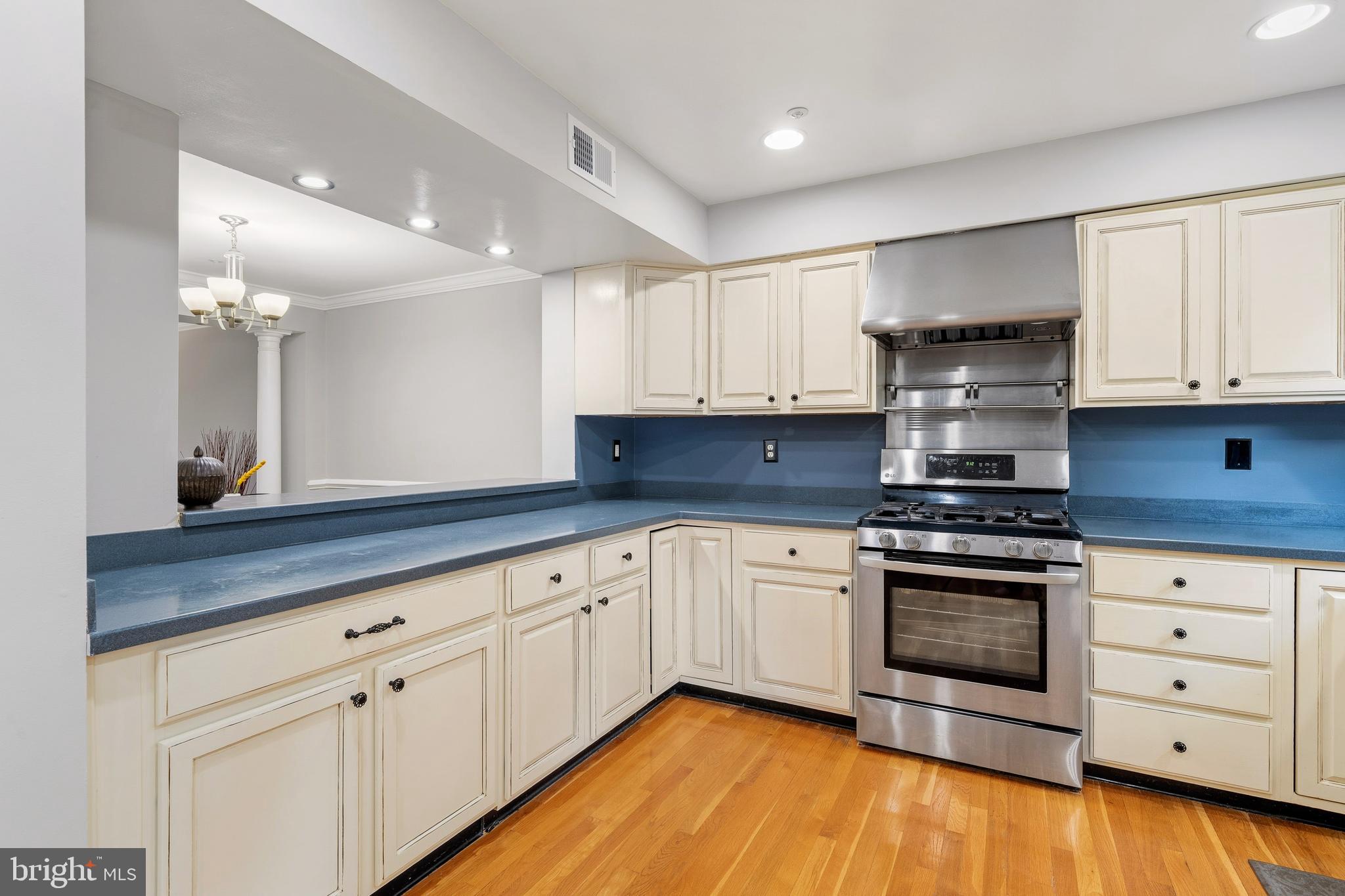 TRAVILAH CREST - Residential