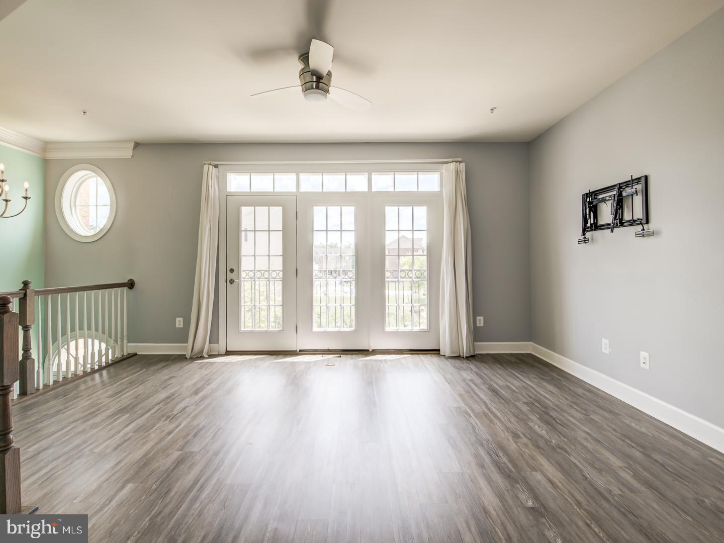 HAMILTON PARK - Residential