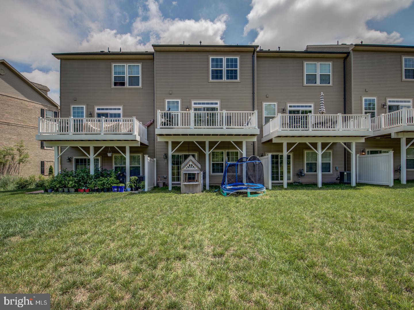 HAMILTON PARK - Residential