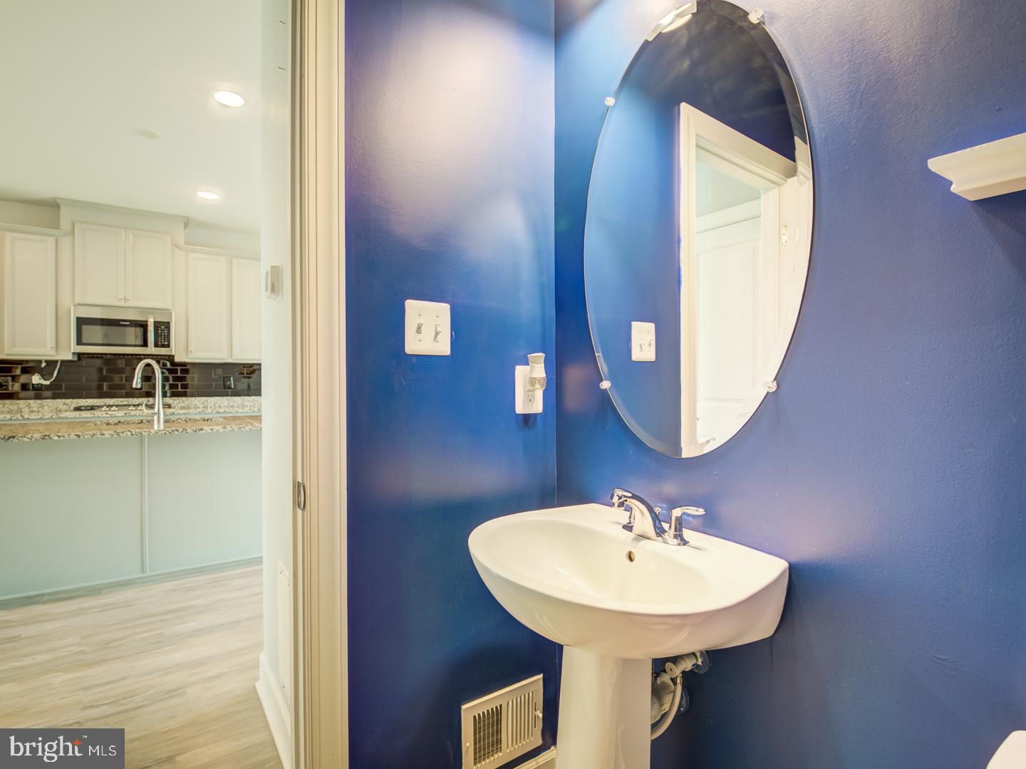 HAMILTON PARK - Residential