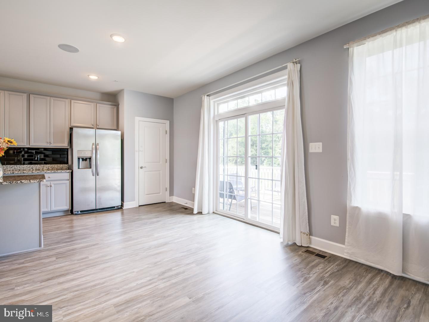 HAMILTON PARK - Residential