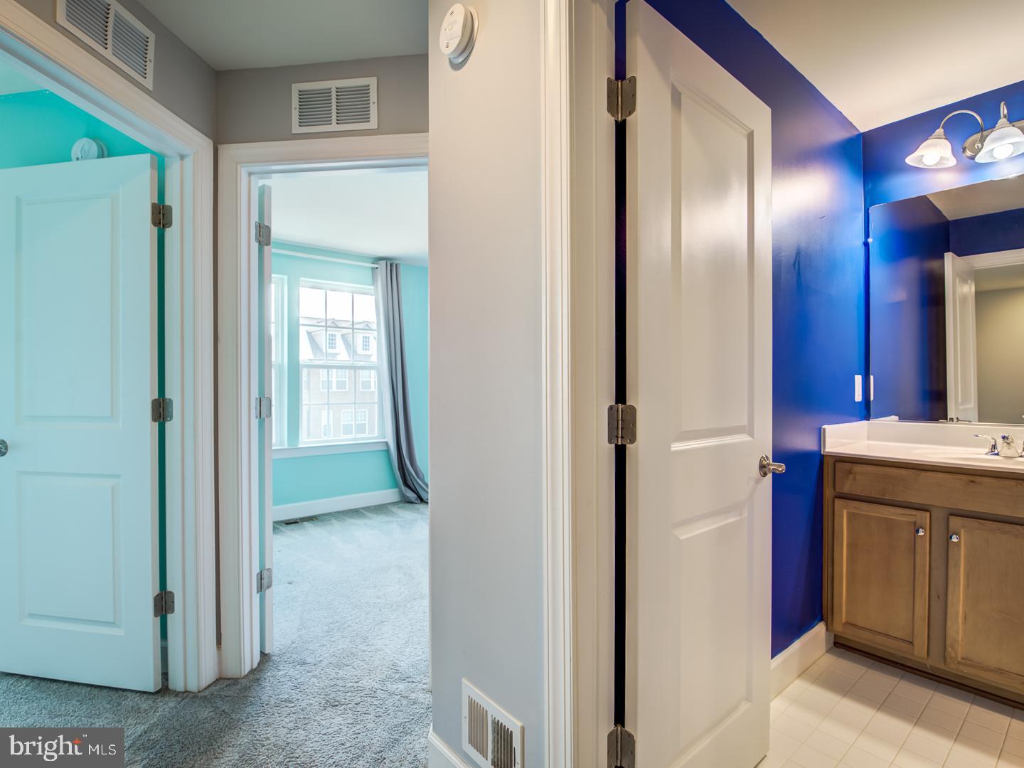 HAMILTON PARK - Residential