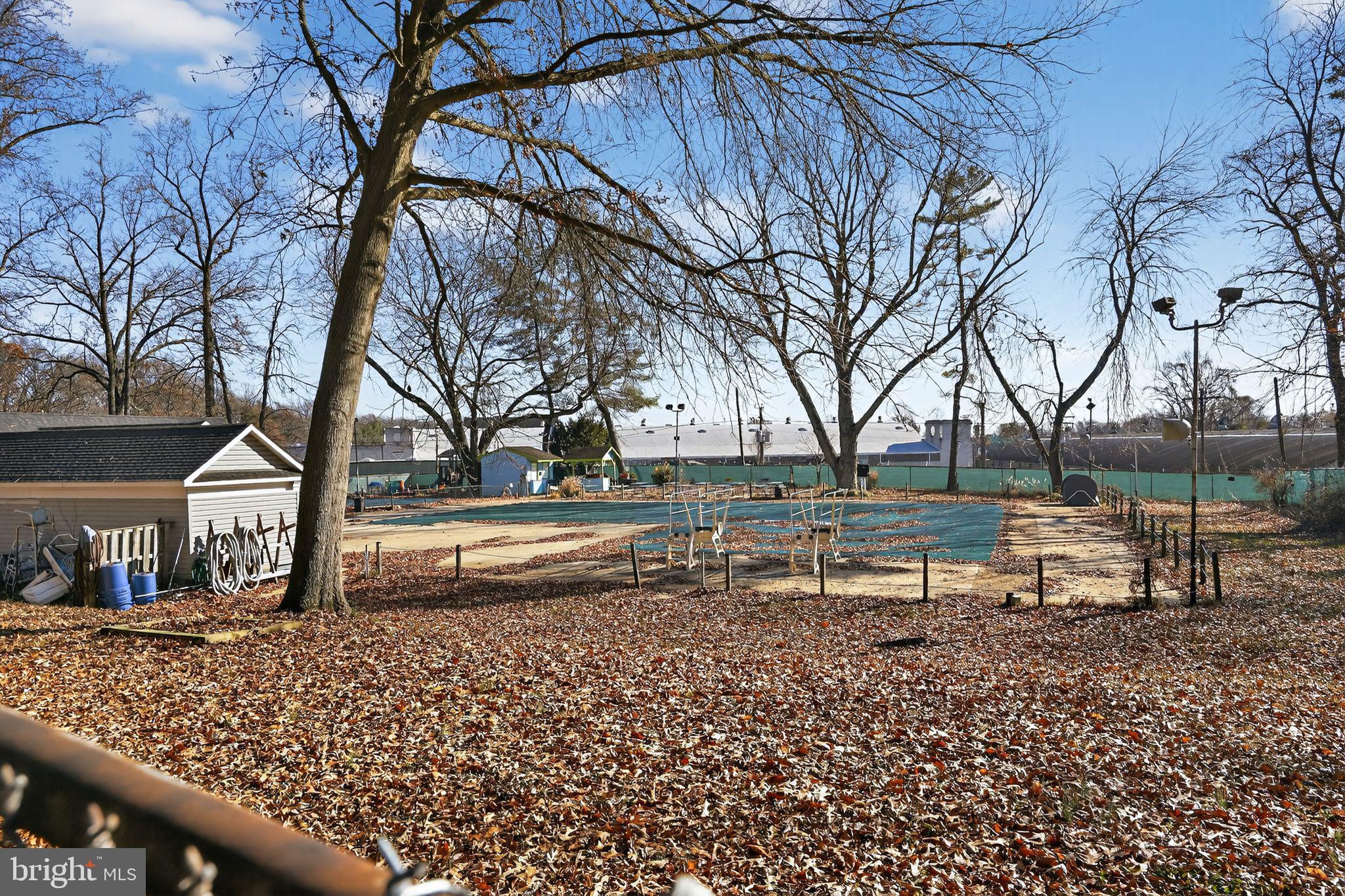 NORTH SPRINGFIELD - Residential Lease