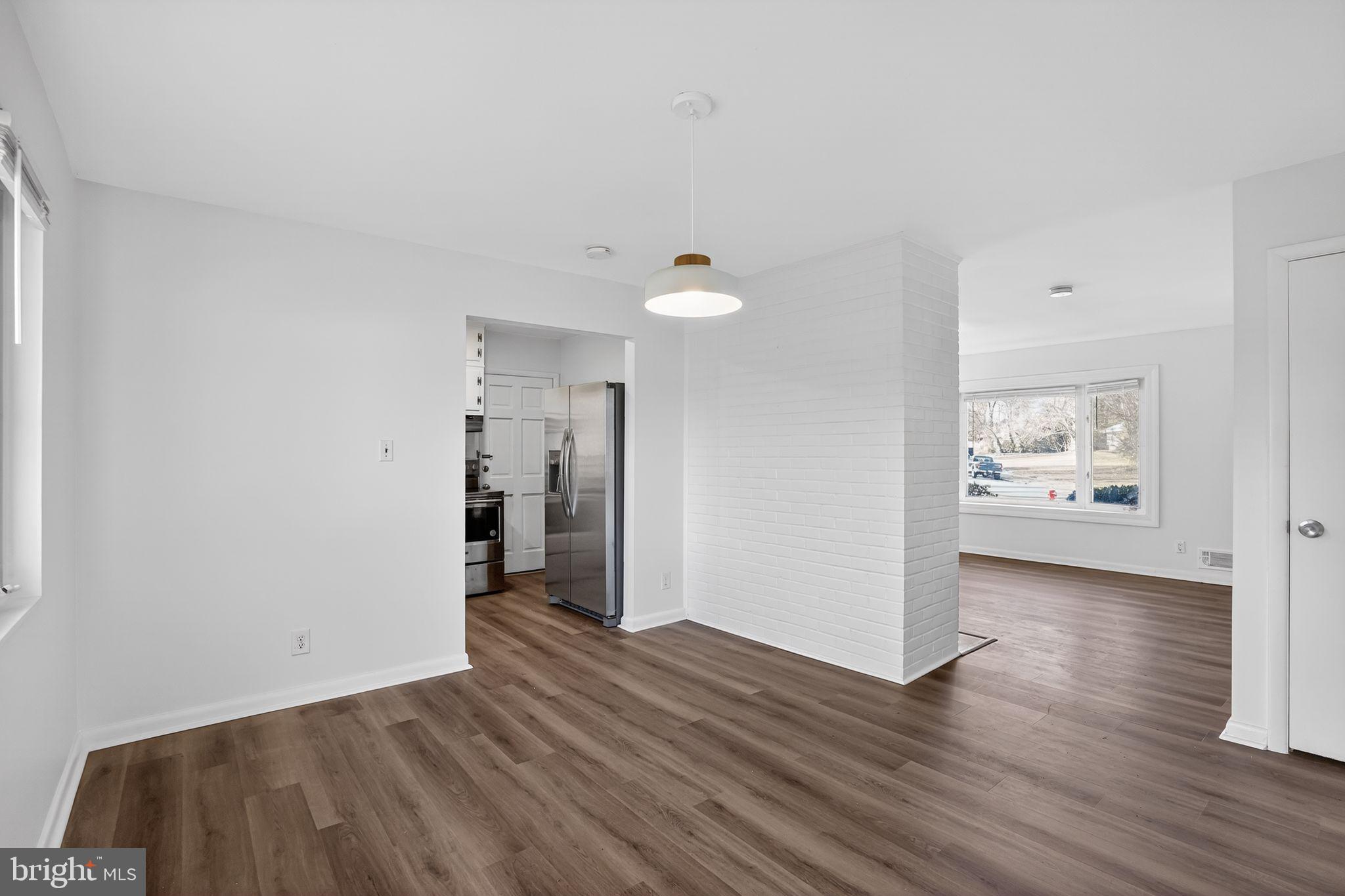 NORTH SPRINGFIELD - Residential Lease