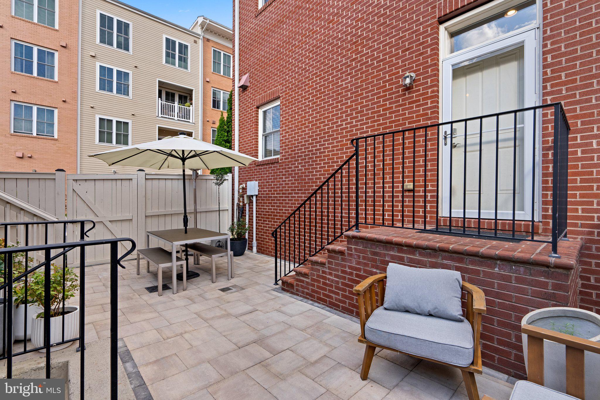 POTOMAC YARD - Residential