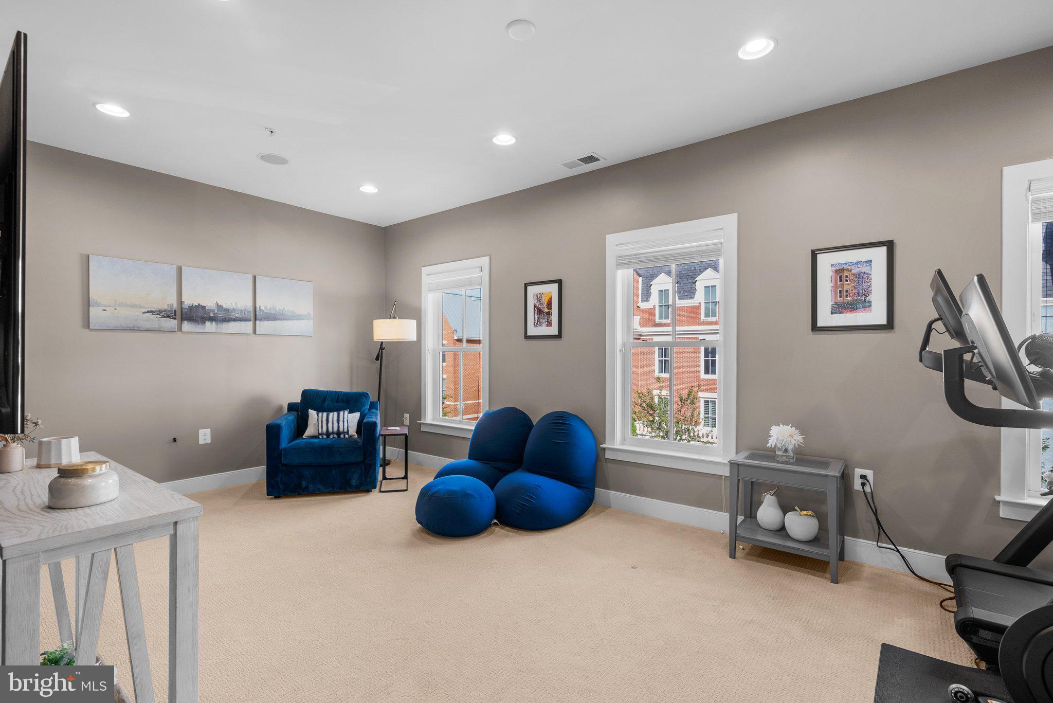 POTOMAC YARD - Residential