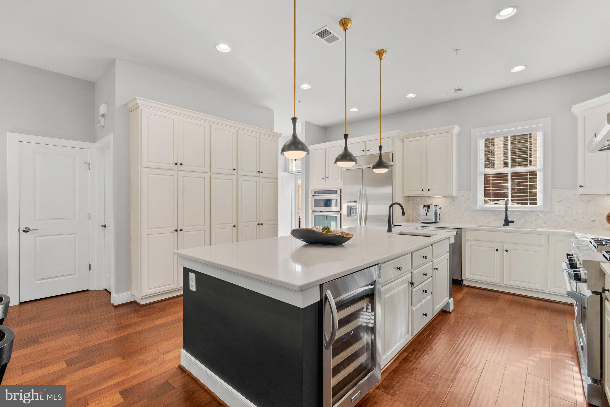 POTOMAC YARD - Residential