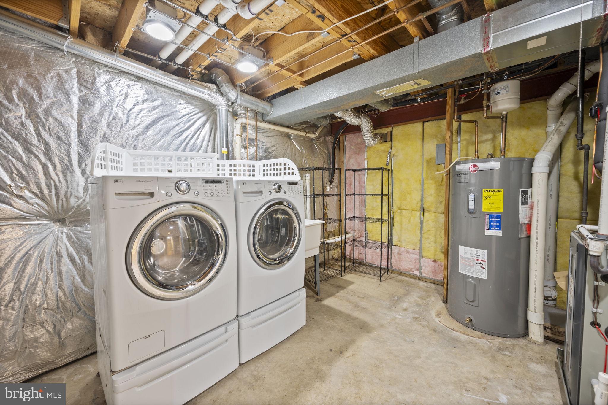 BRENTWOOD PARK - Residential