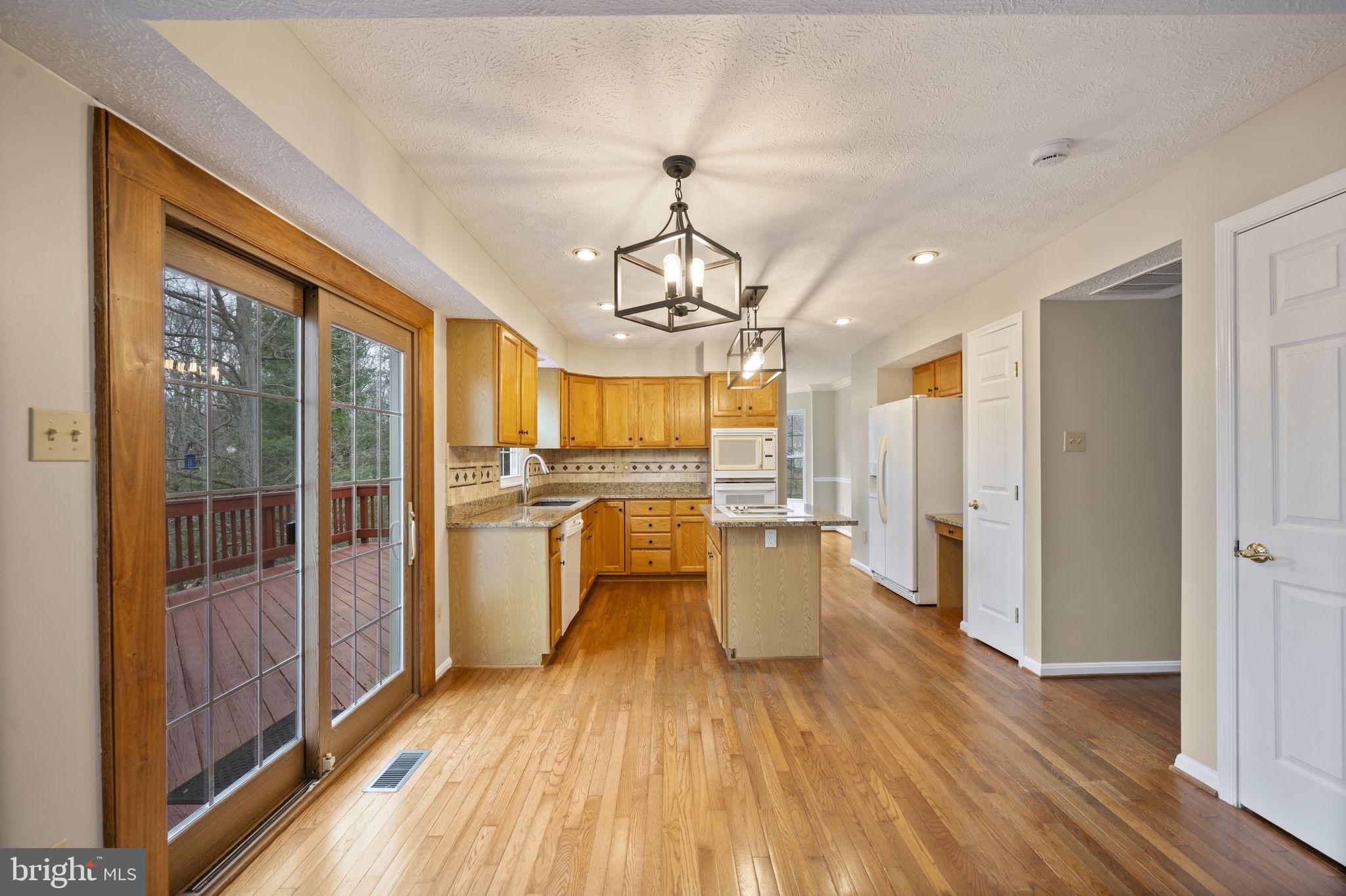 BRENTWOOD PARK - Residential