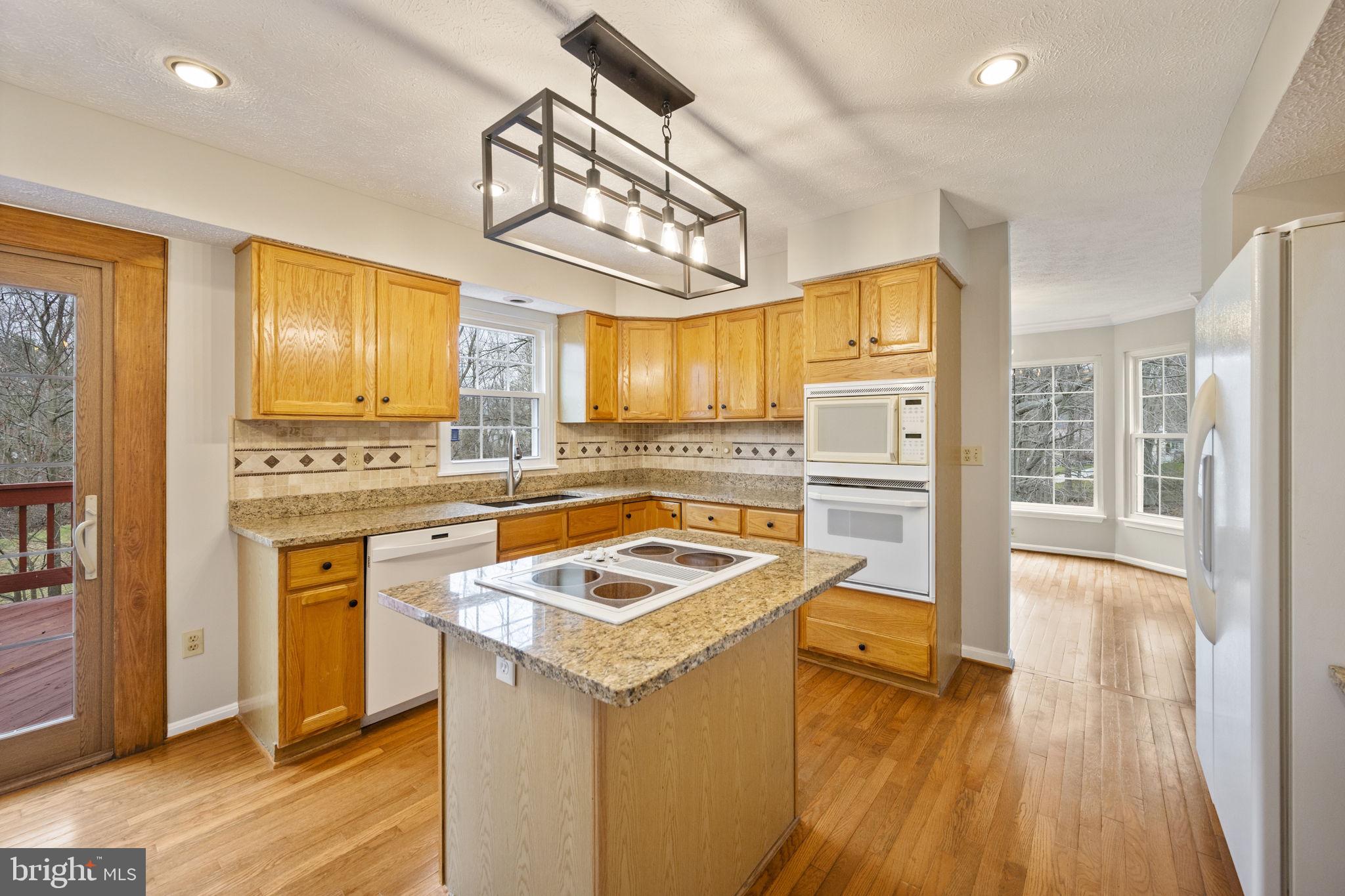 BRENTWOOD PARK - Residential