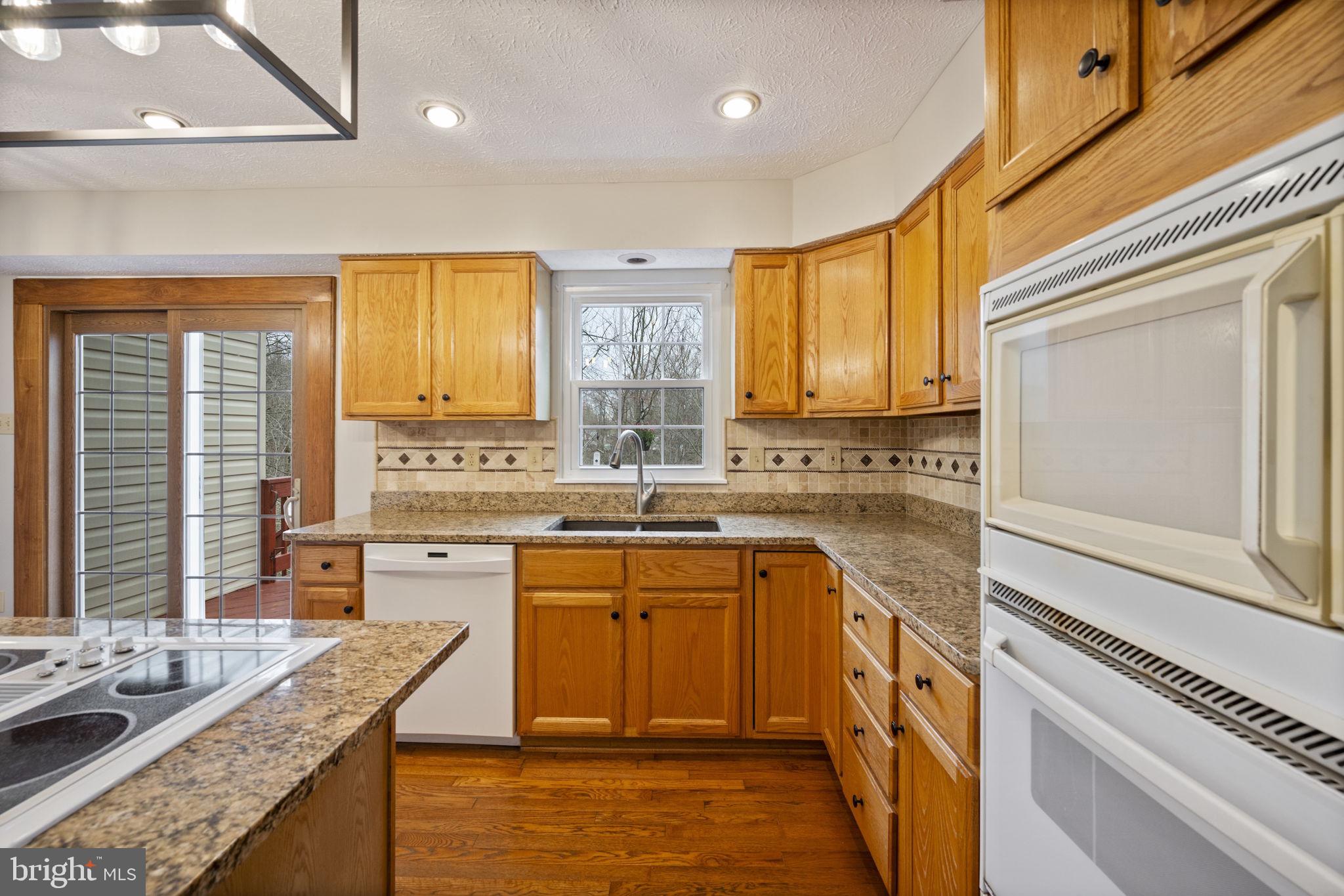 BRENTWOOD PARK - Residential