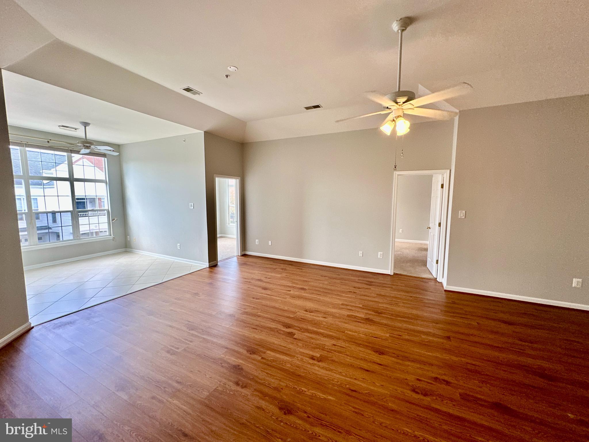 TOWN CENTER - Residential