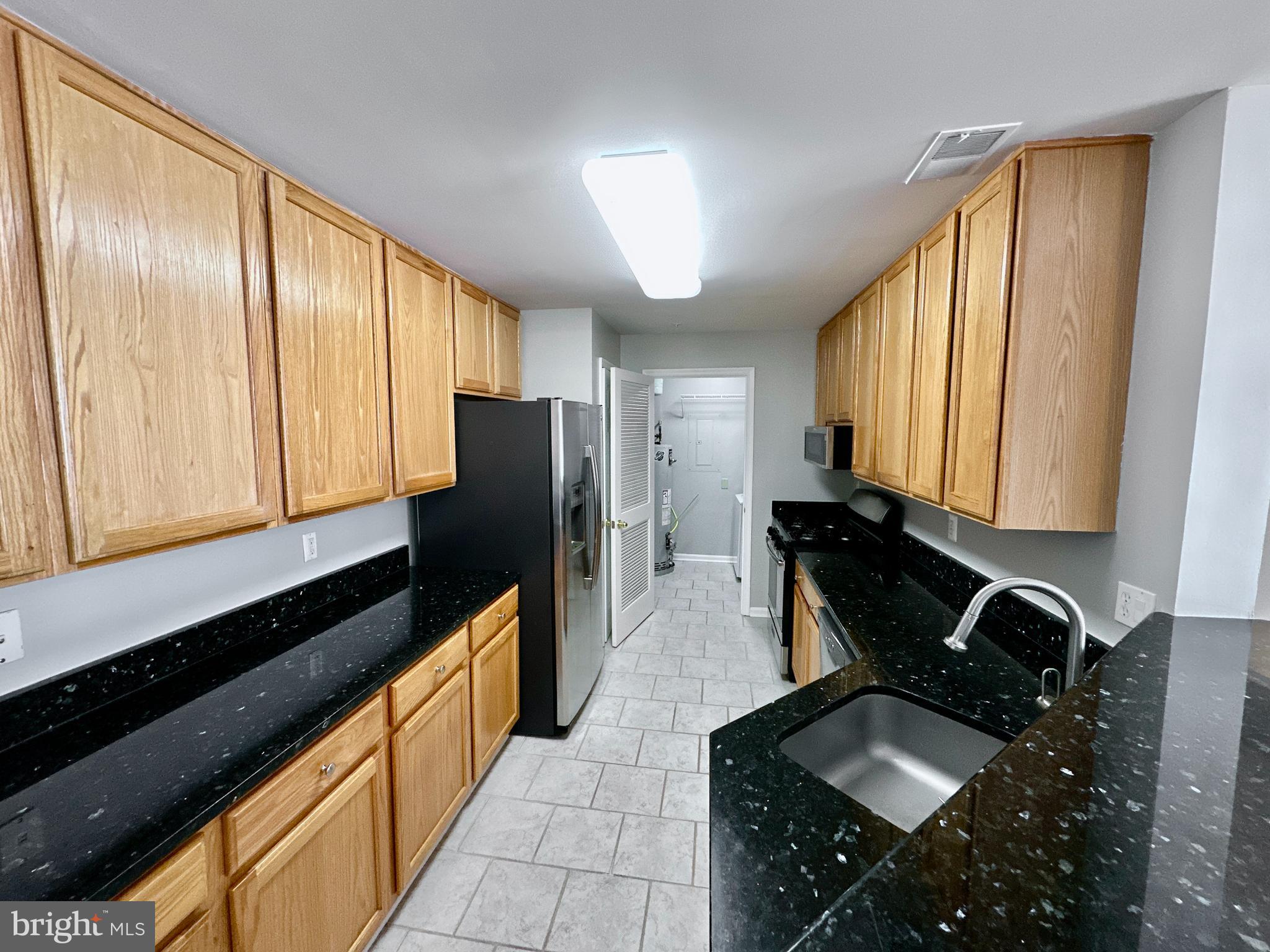 TOWN CENTER - Residential