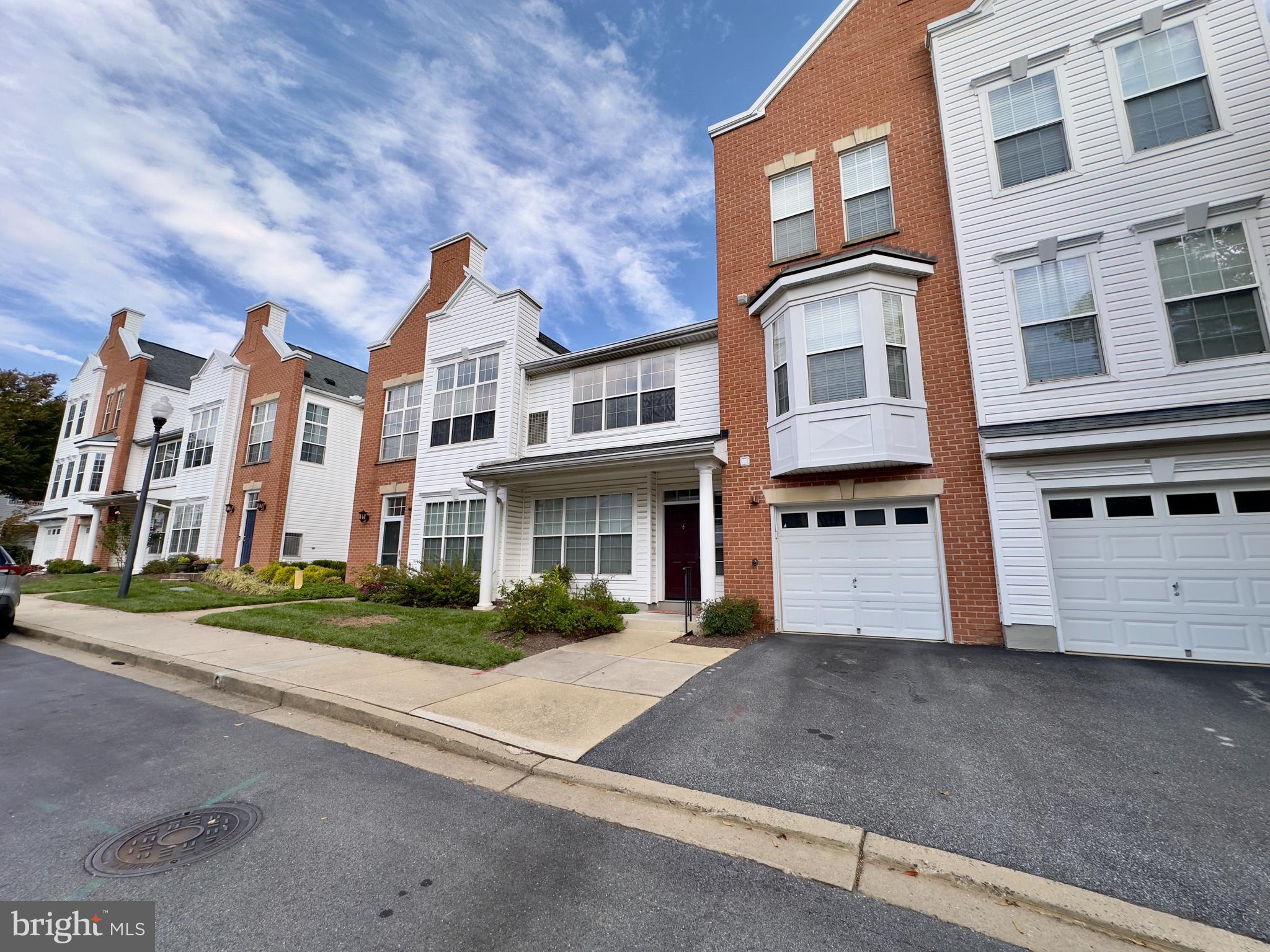 TOWN CENTER - Residential