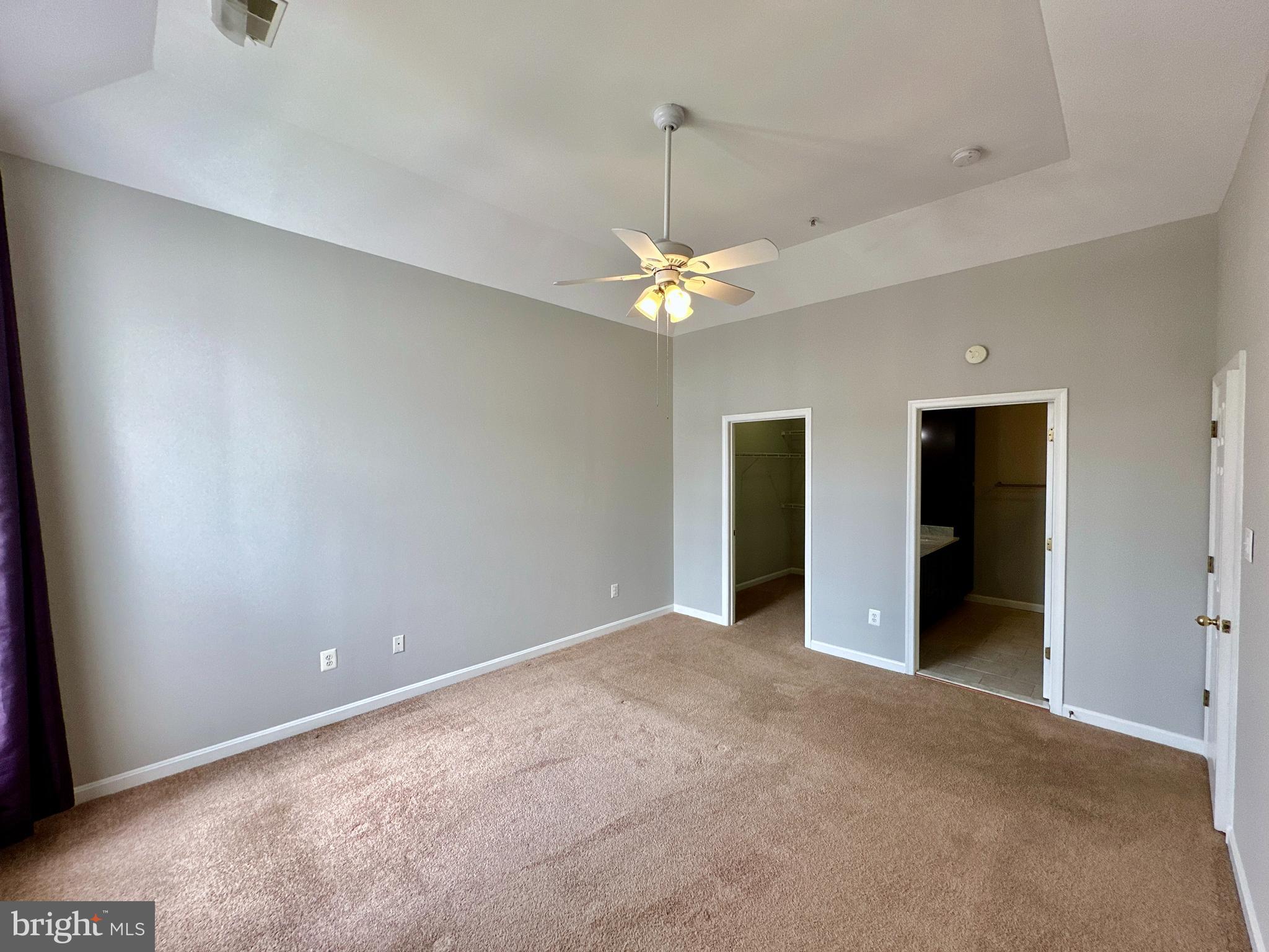 TOWN CENTER - Residential