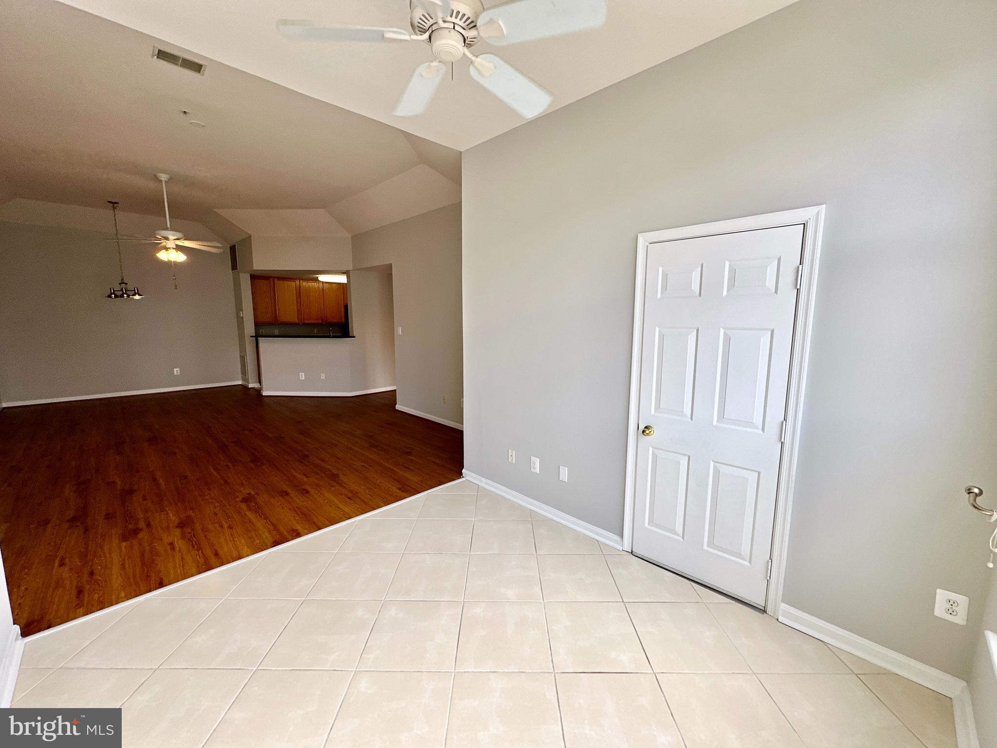 TOWN CENTER - Residential