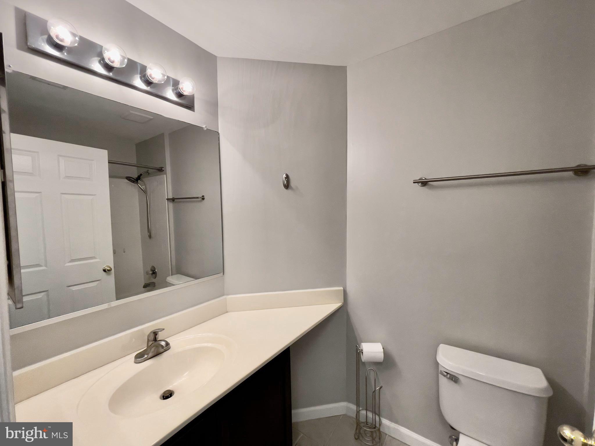 TOWN CENTER - Residential