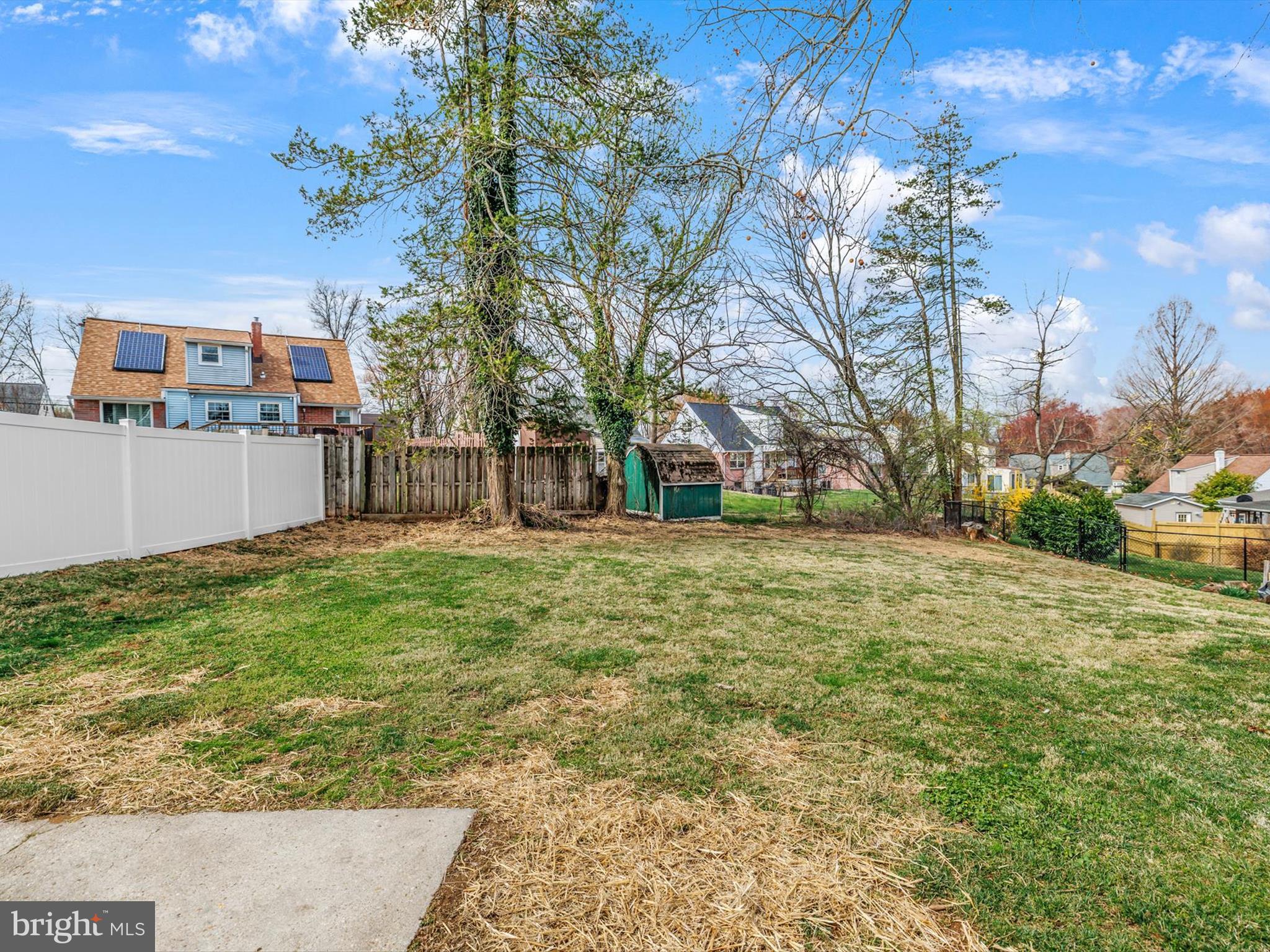 PIKESVILLE - Residential