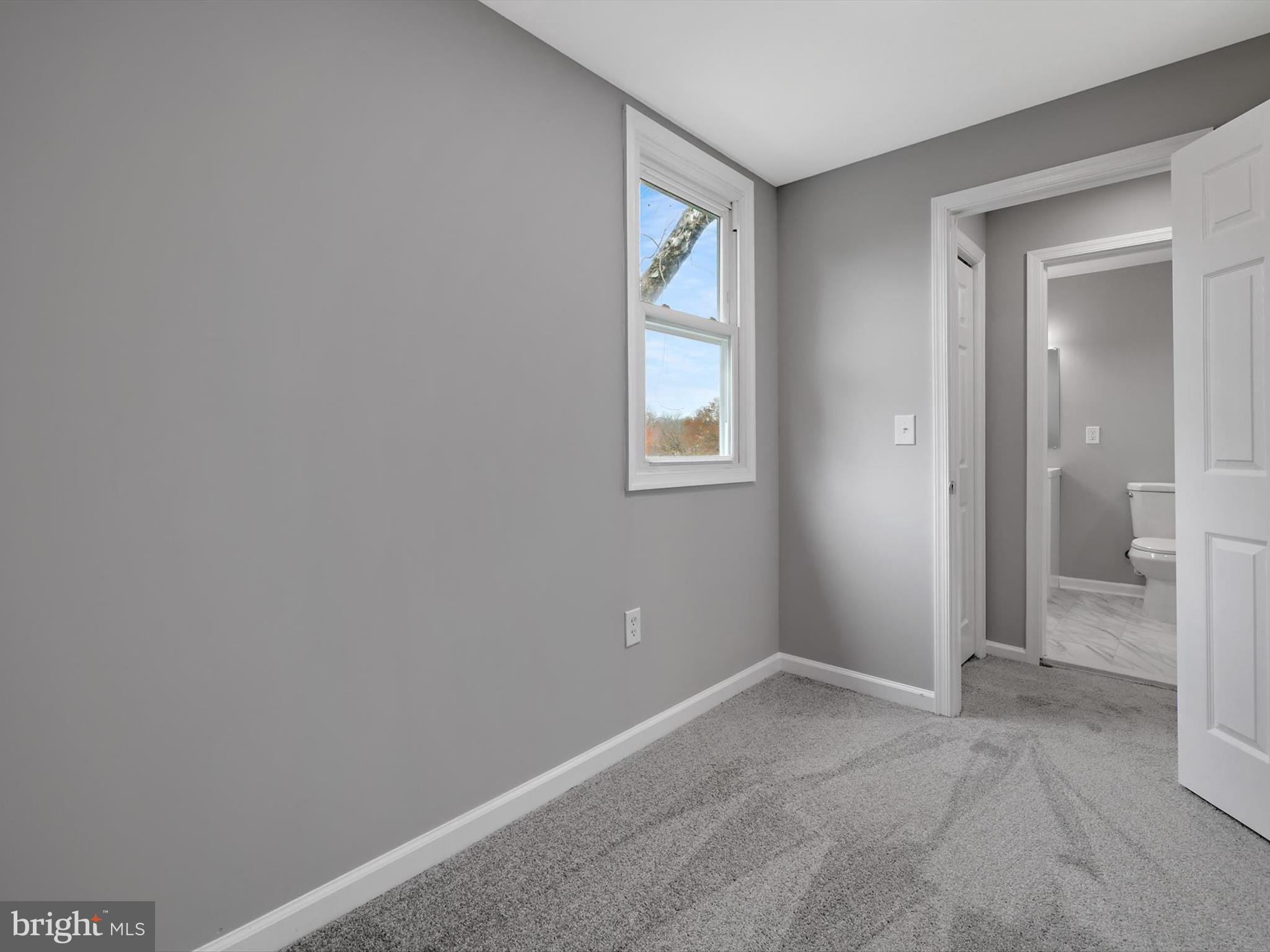 PIKESVILLE - Residential