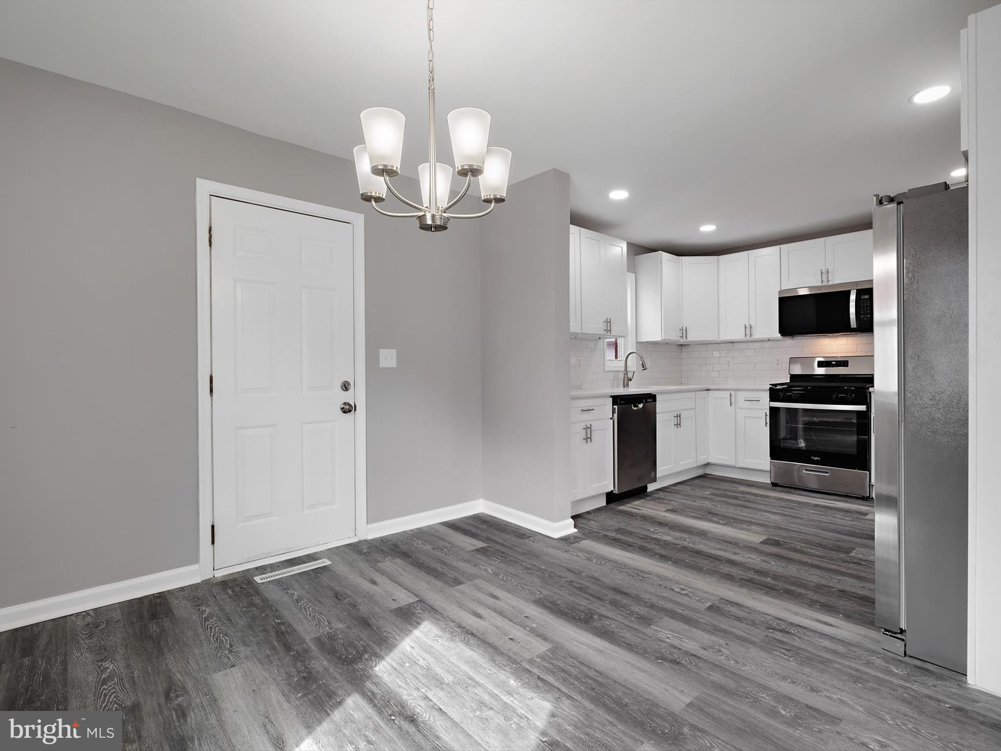 PIKESVILLE - Residential