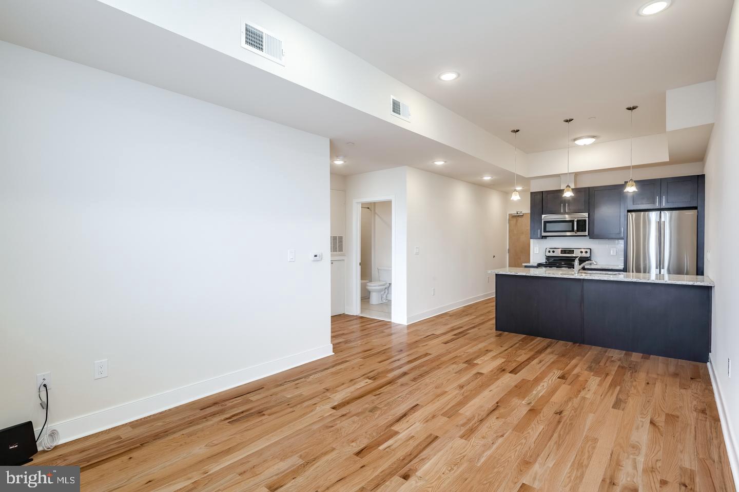 GRADUATE HOSPITAL - Residential Lease