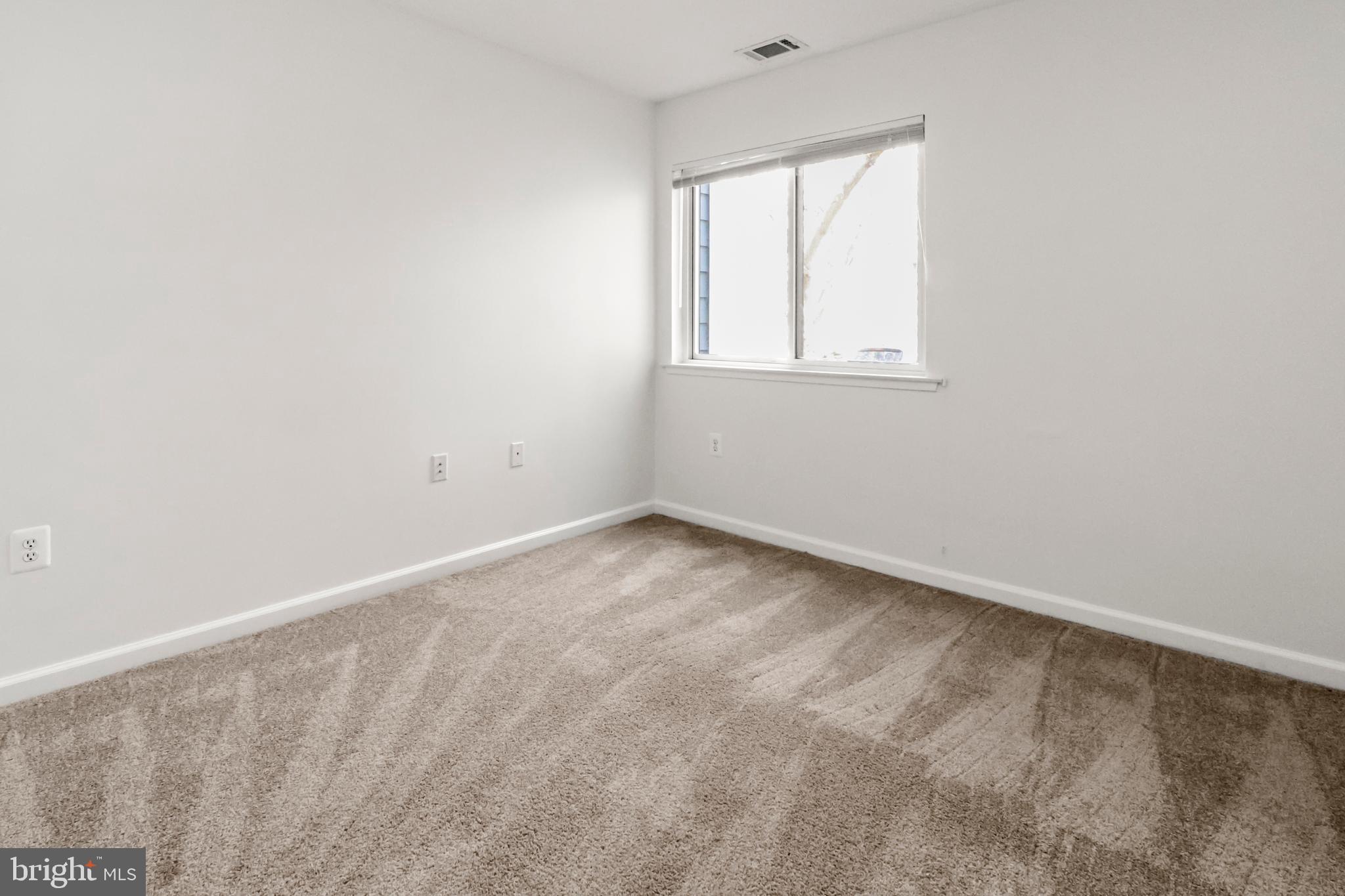 VILLARIDGE - Residential