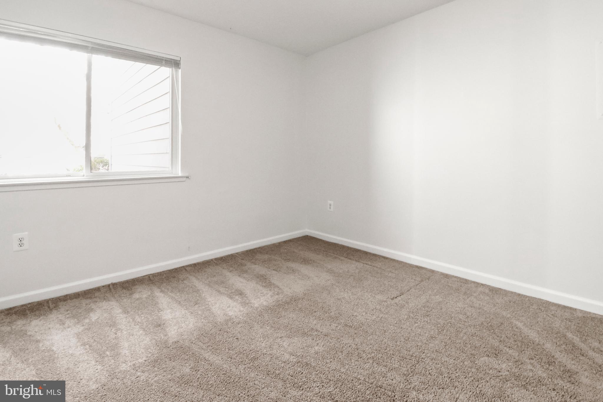 VILLARIDGE - Residential