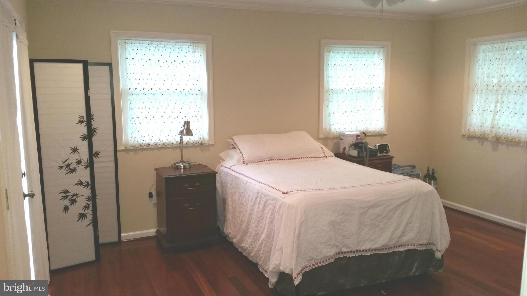 CLAREMONT - Residential