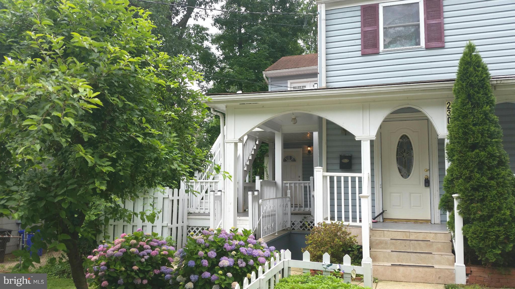 CLAREMONT - Residential