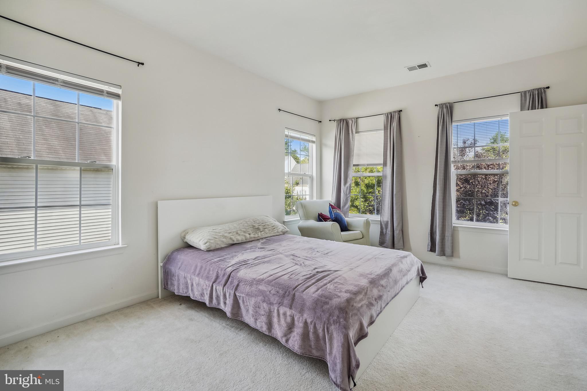 LANIER FARMS - Residential