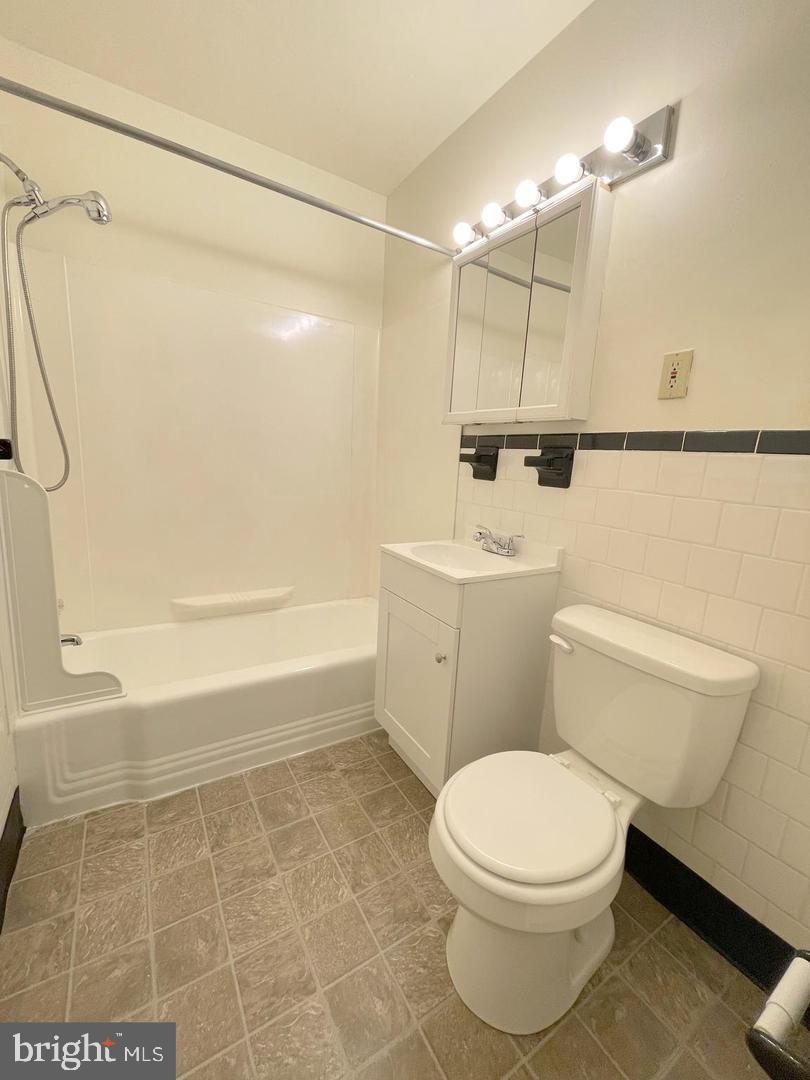 TANEY COURT - Residential Lease