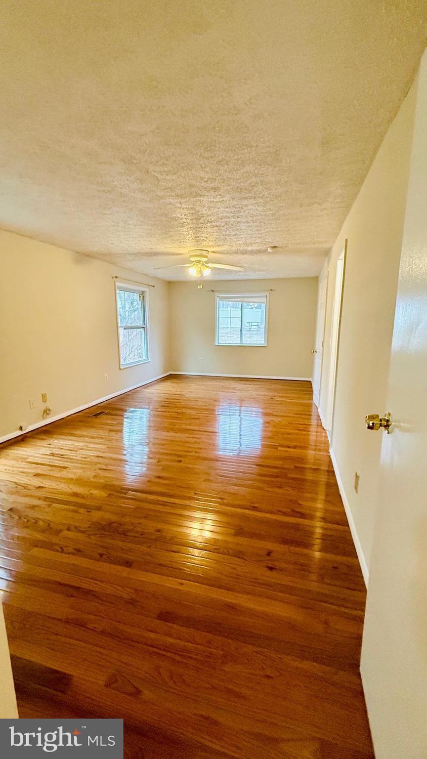 NEWINGTON FOREST - Residential