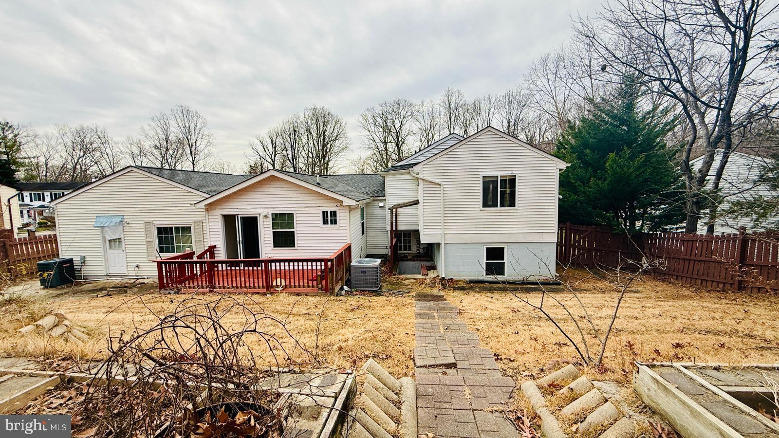 NEWINGTON FOREST - Residential