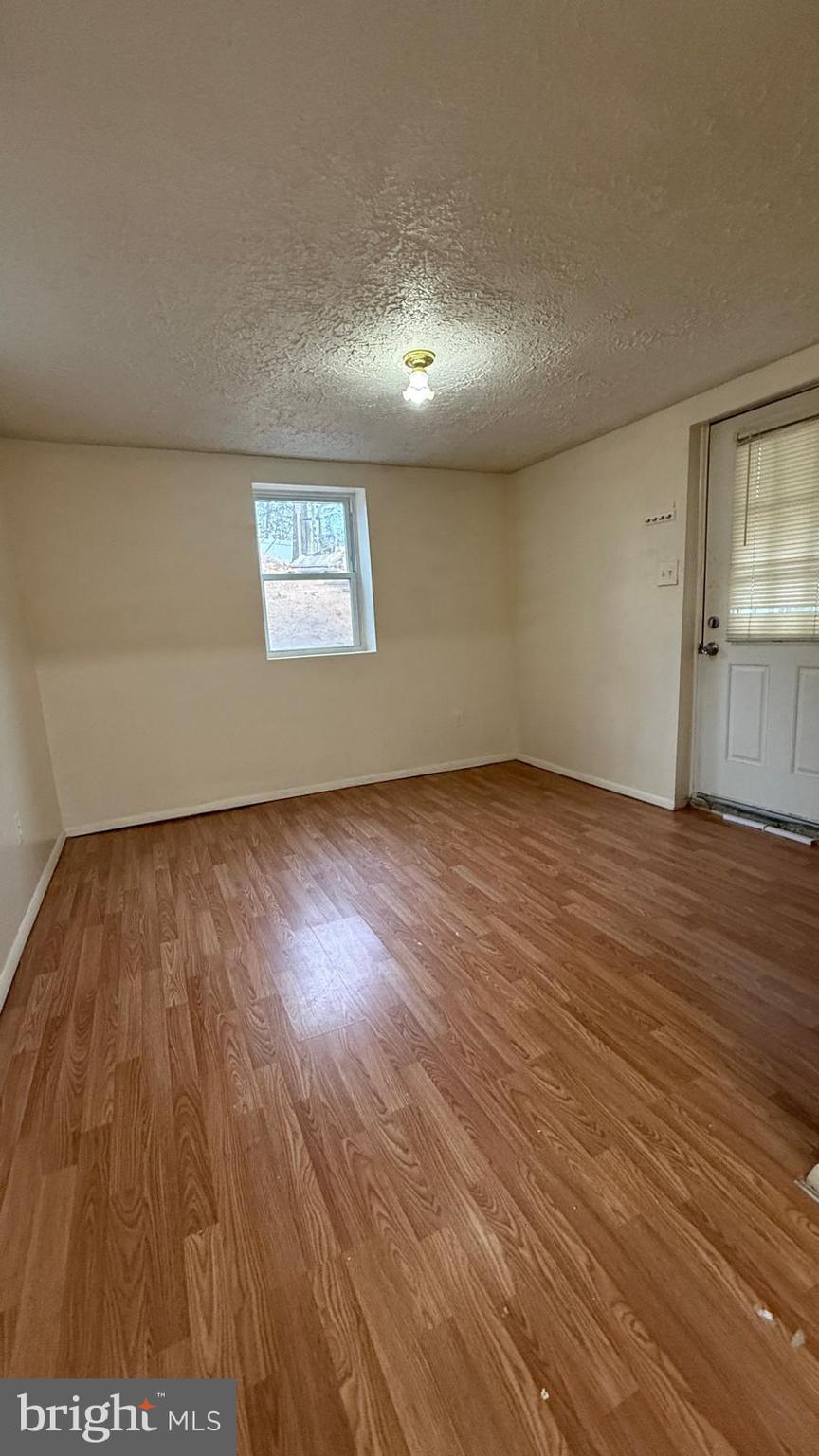 NEWINGTON FOREST - Residential