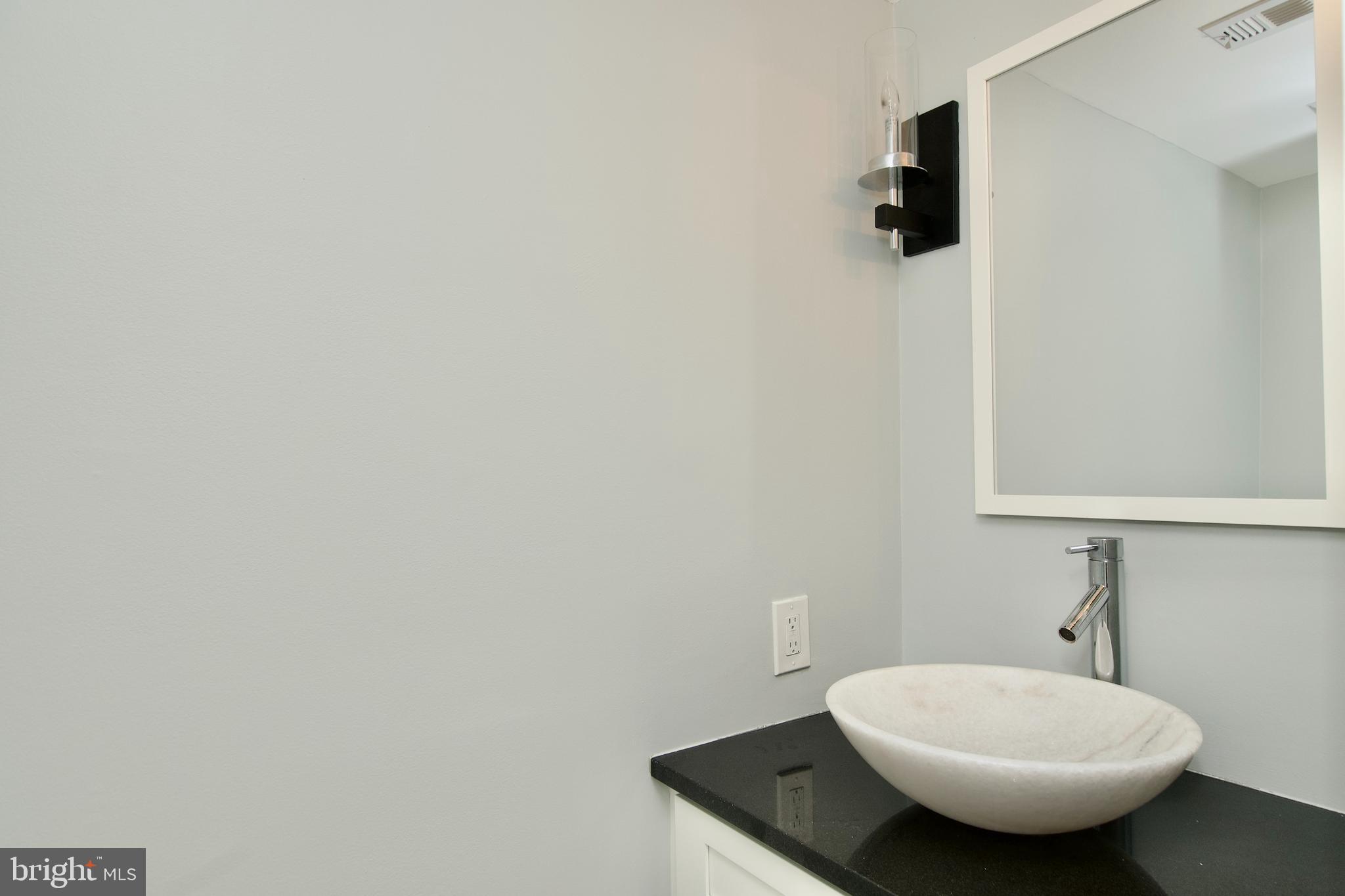 TORPEDO FACTORY - Residential