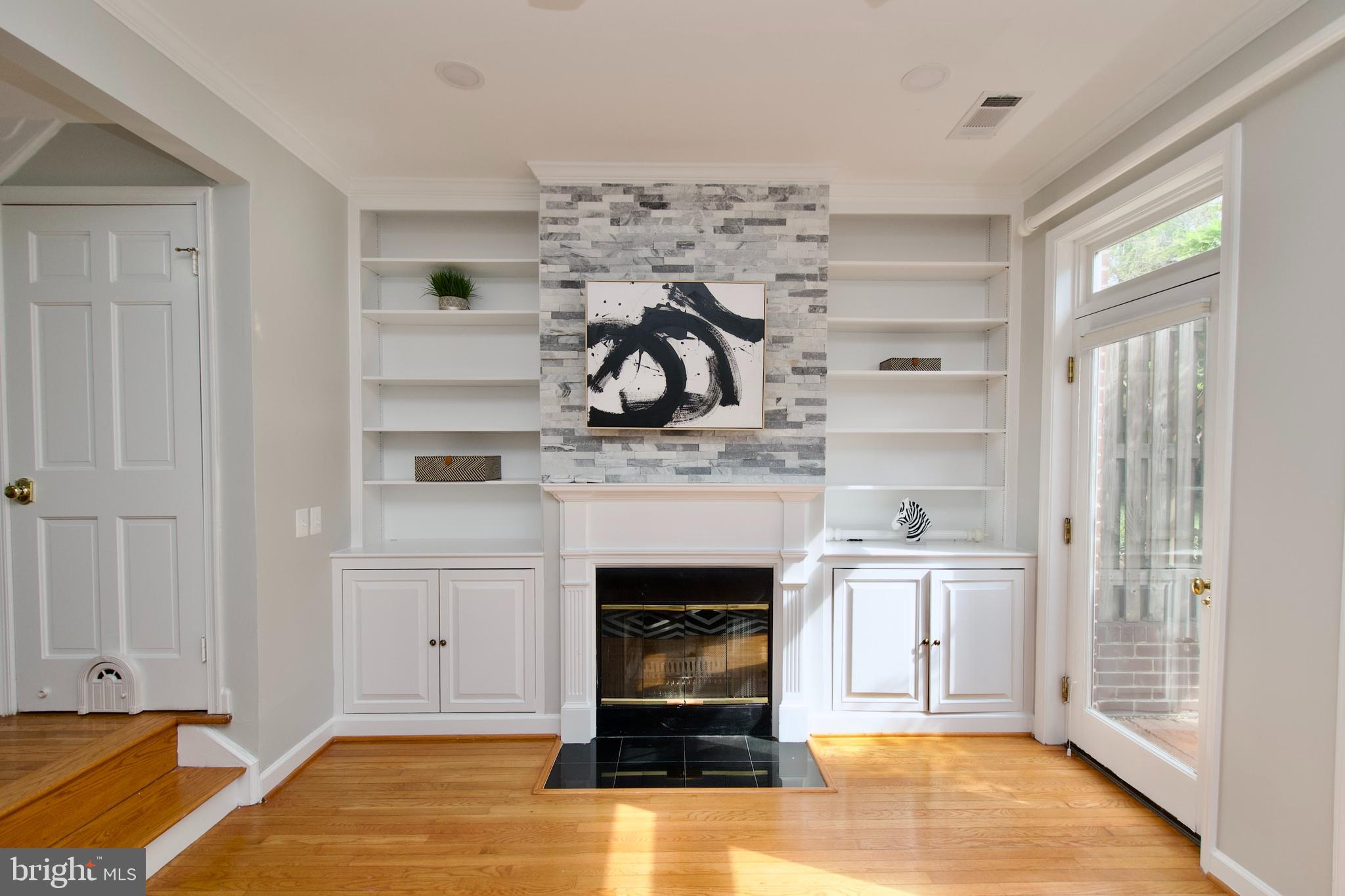 TORPEDO FACTORY - Residential