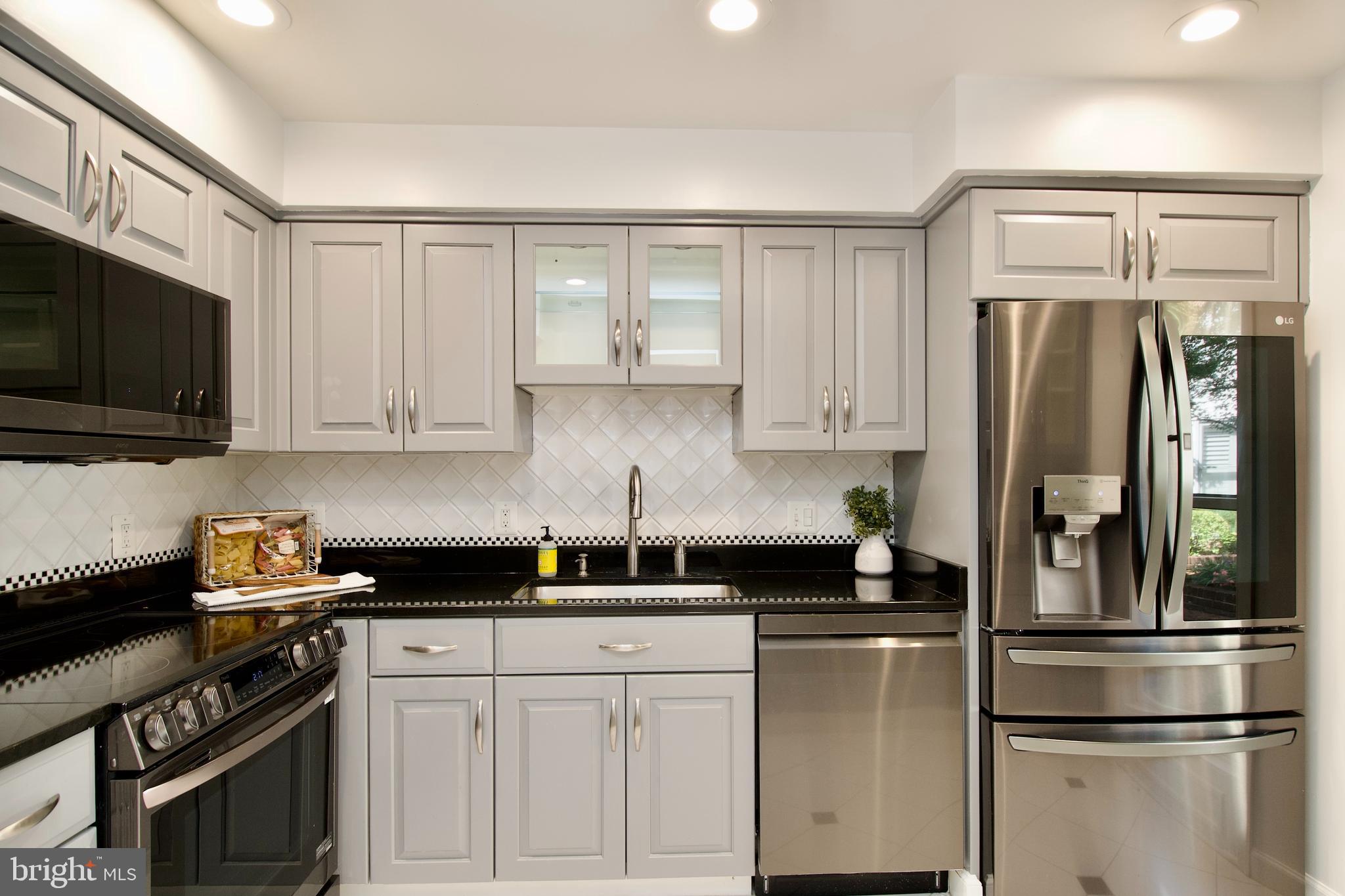 TORPEDO FACTORY - Residential