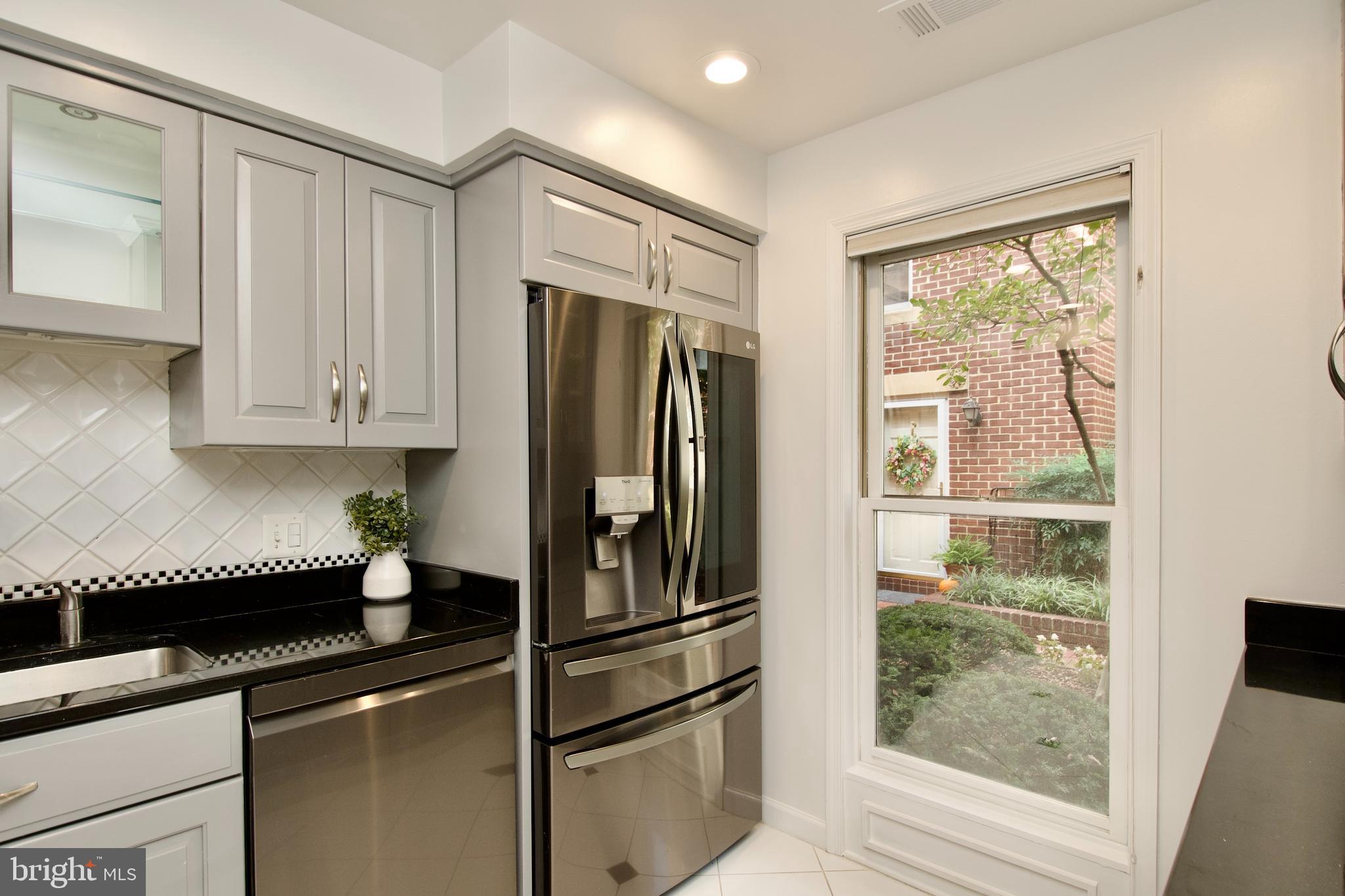 TORPEDO FACTORY - Residential