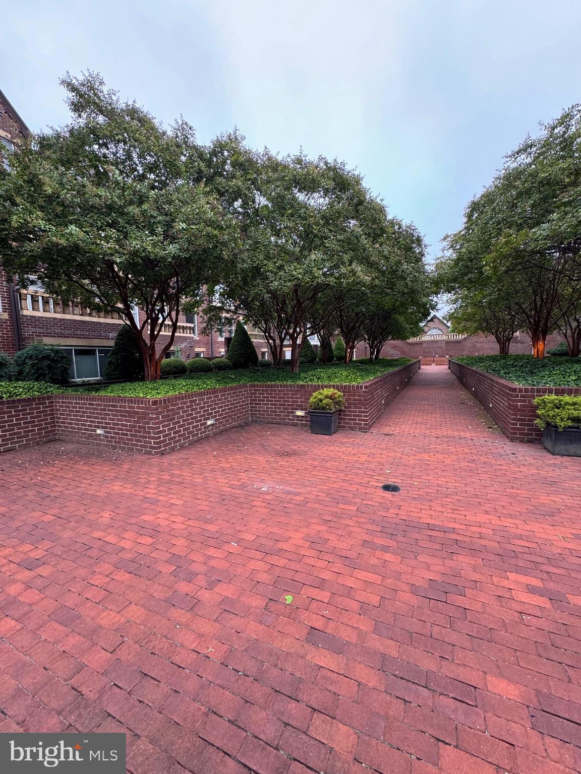 142 N UNION STREET